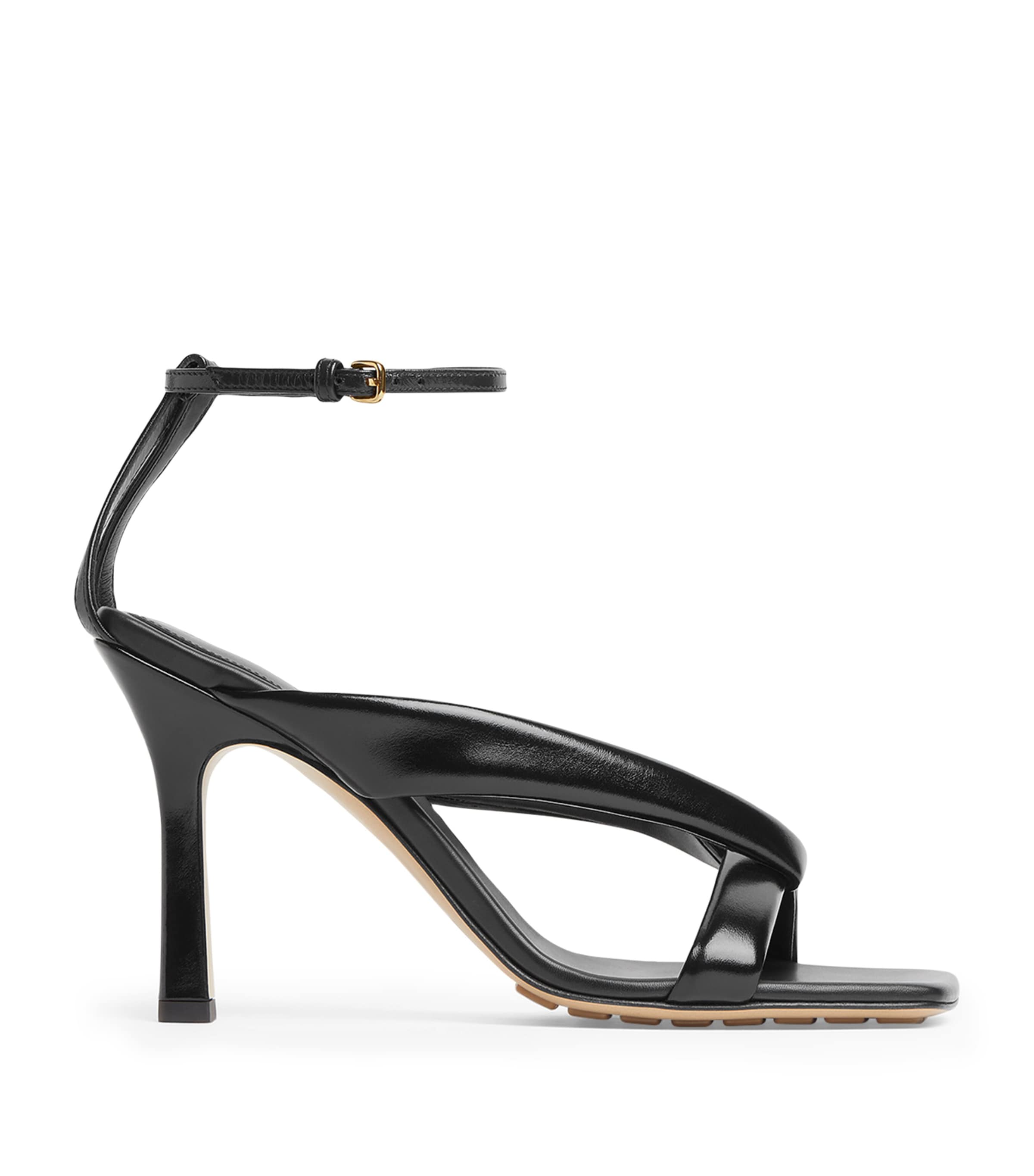 Bottega Veneta Riva Padded Glossed-leather Sandals In Black
