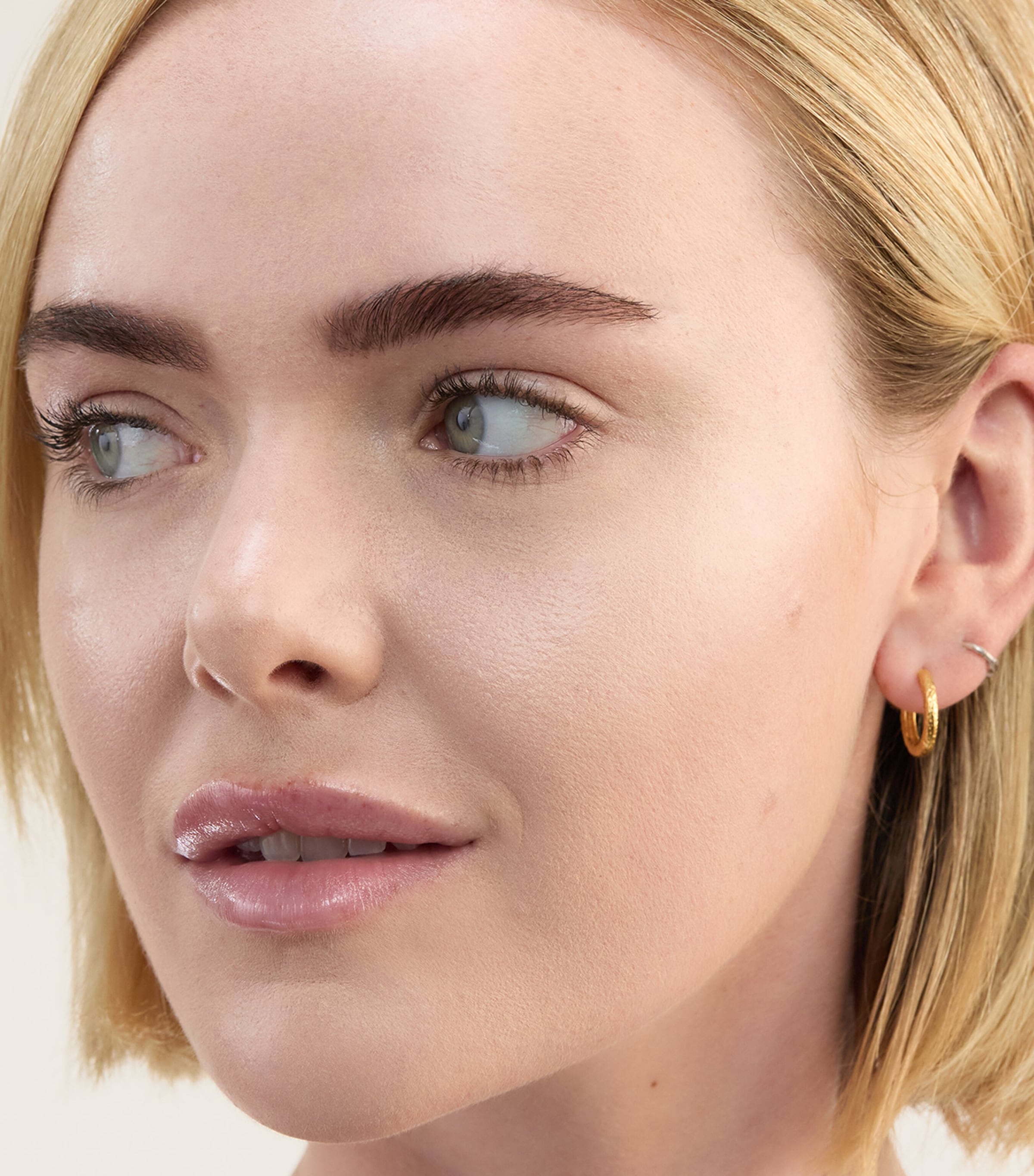 Vieve Skin Nova Concealer Image 2