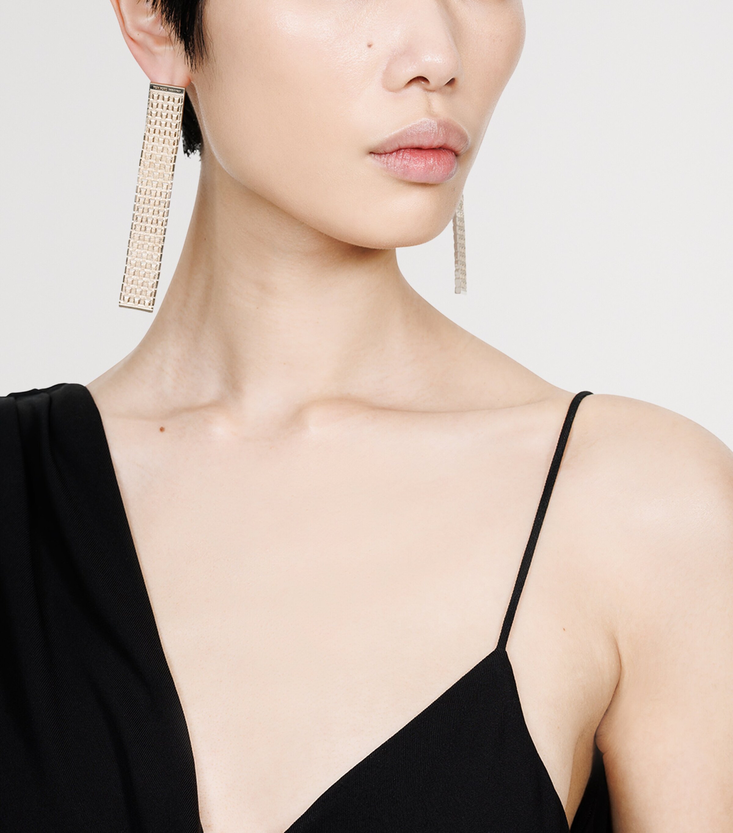 TOM FORD Links Earrings Yac Image 2