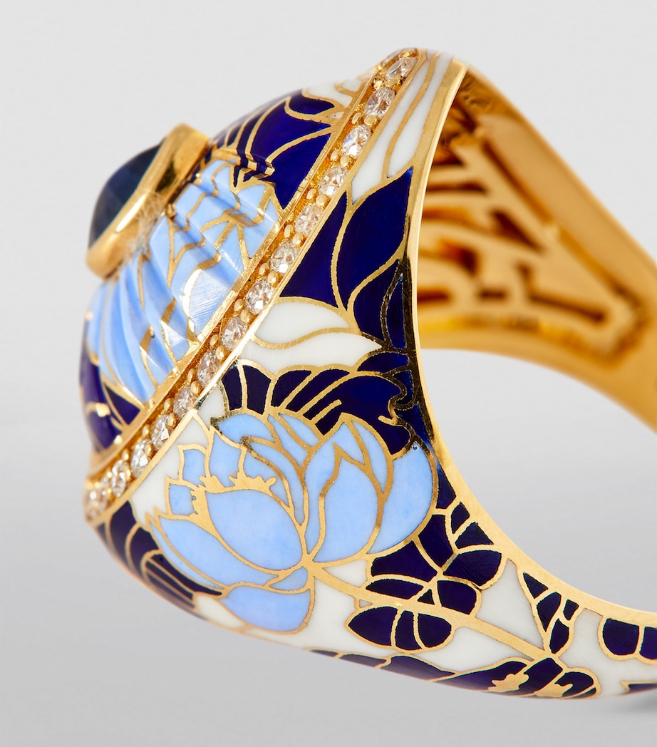 Yellow Gold and Diamond Chinoiserie Bond Ring BLUE WHITE Image 7