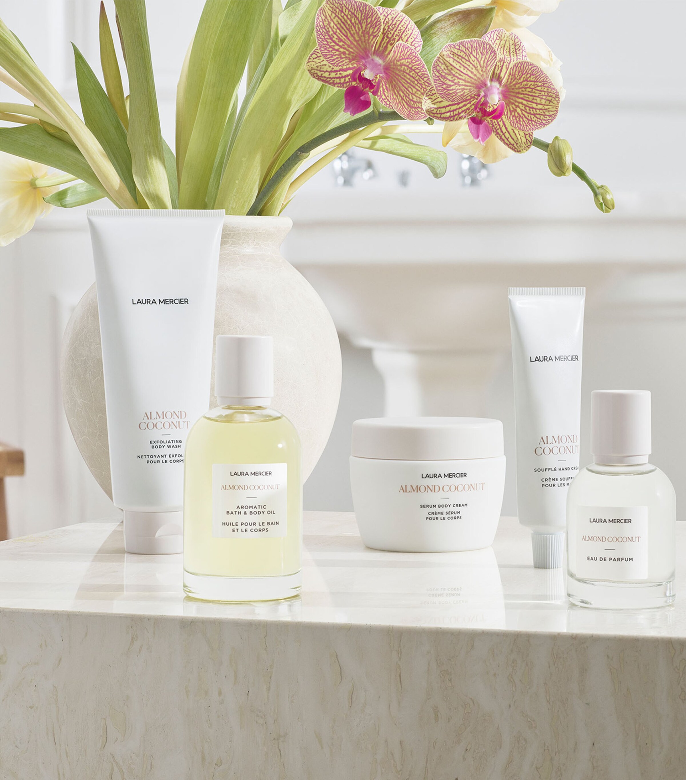 Almond Coconut Soufflé Hand Cream (50ml) ALMOND COCONUT Image 4