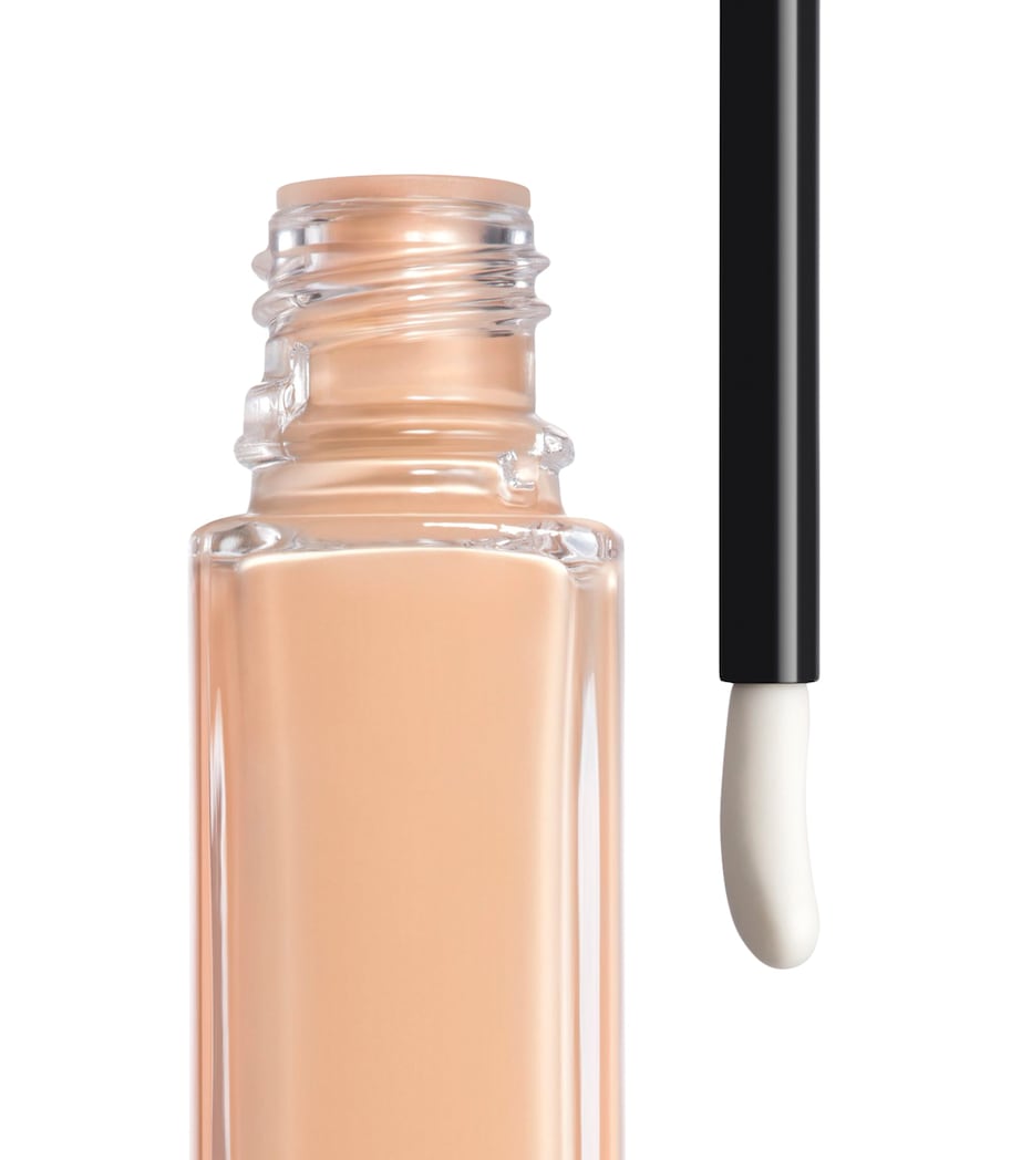CHANEL CHANEL LES BEIGES NATURAL HEALTHY GLOW Serum Concealer Image 2