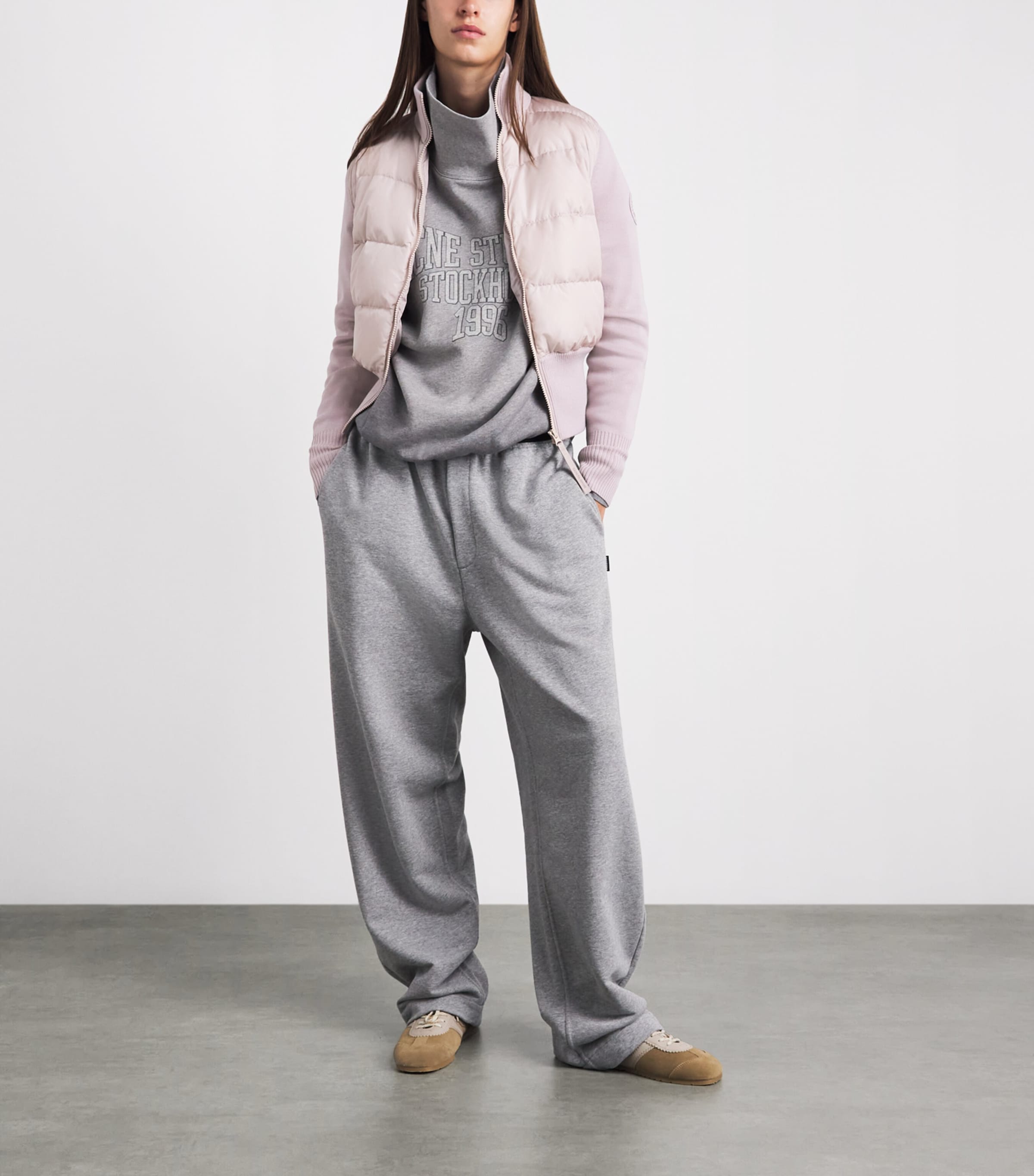 Canada Goose Womens Wool Down-Filled HyBridge Wide Jacket Lucent Rose Image 2