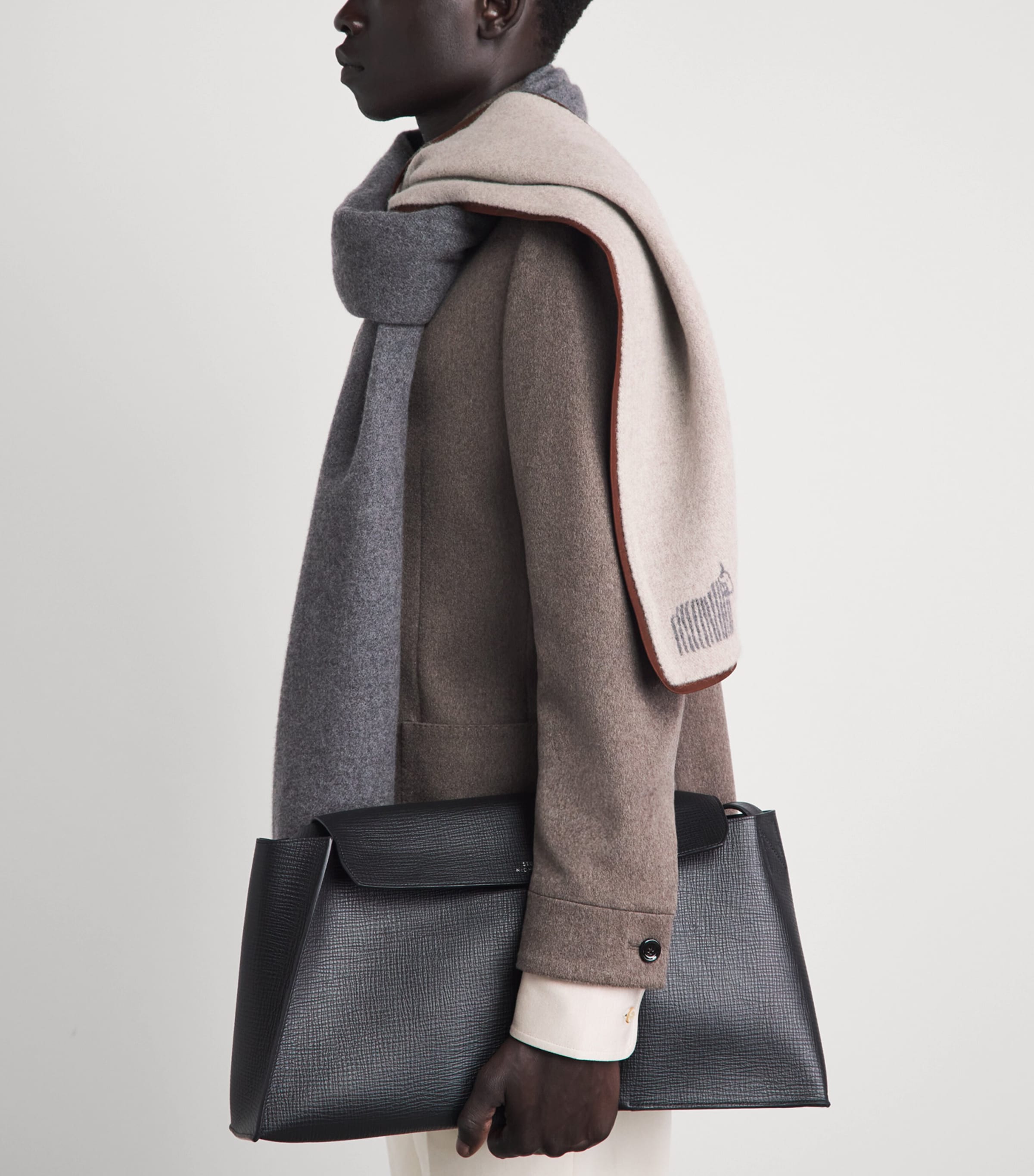 Colombo Cashmere Nubuck-Trim Scarf Greige Image 2