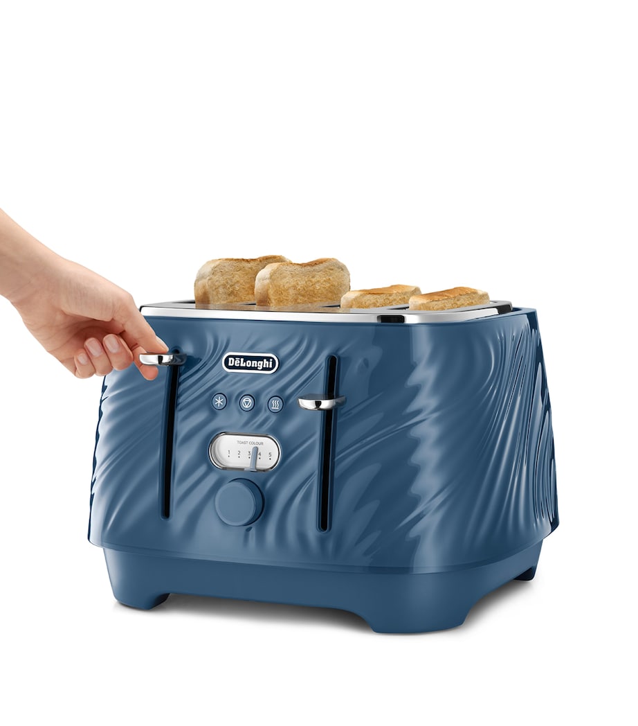 De'Longhi Ballerina Seta Toaster Silky Blue Image 3