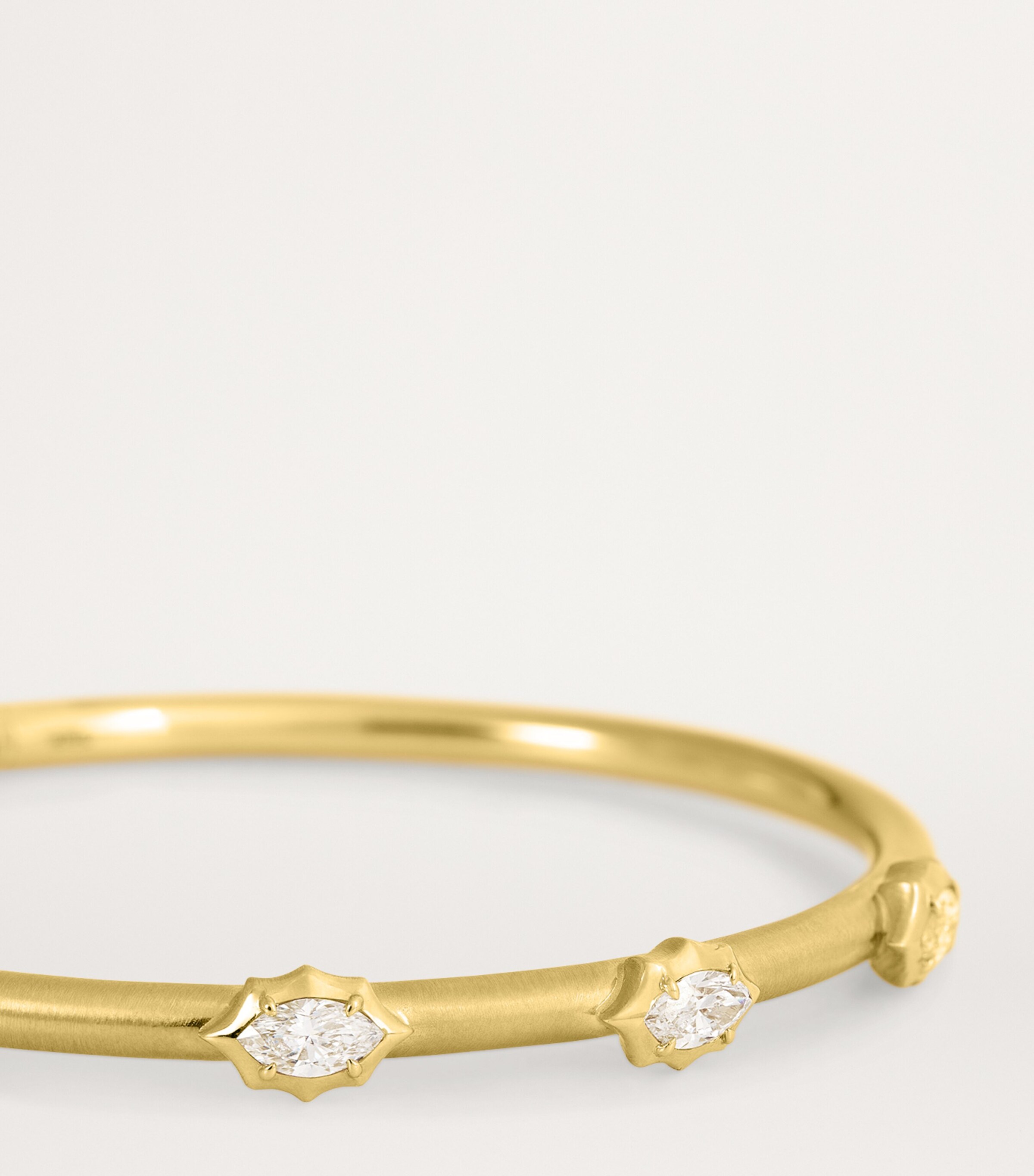 Small Yellow Gold and Diamond Plié Maverick Station Bangle YELLOW GOLD Image 4