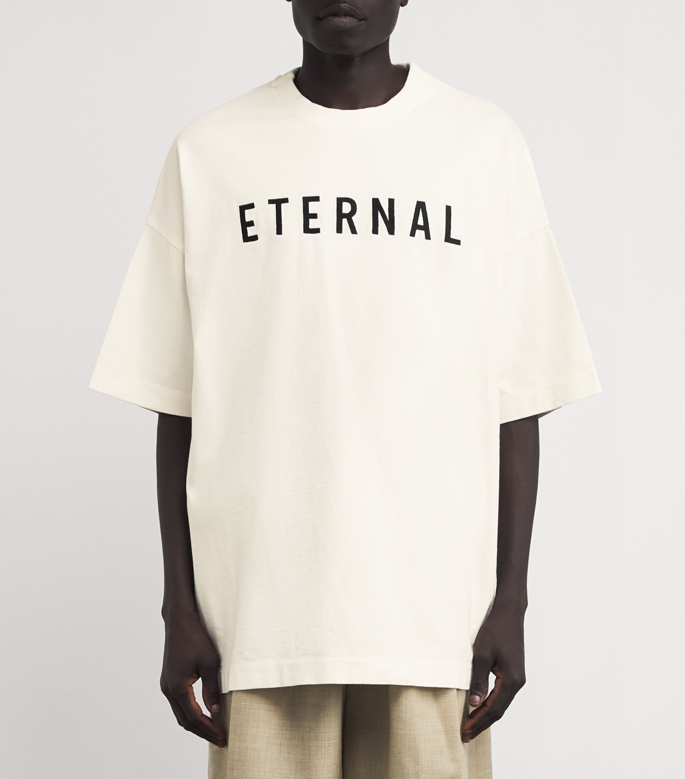 【関税込み】Fear of God ホワイト 'Eternal' Tシャツ Fear Of God Cotton Oversized Eternal T-Shirt | Harrods US