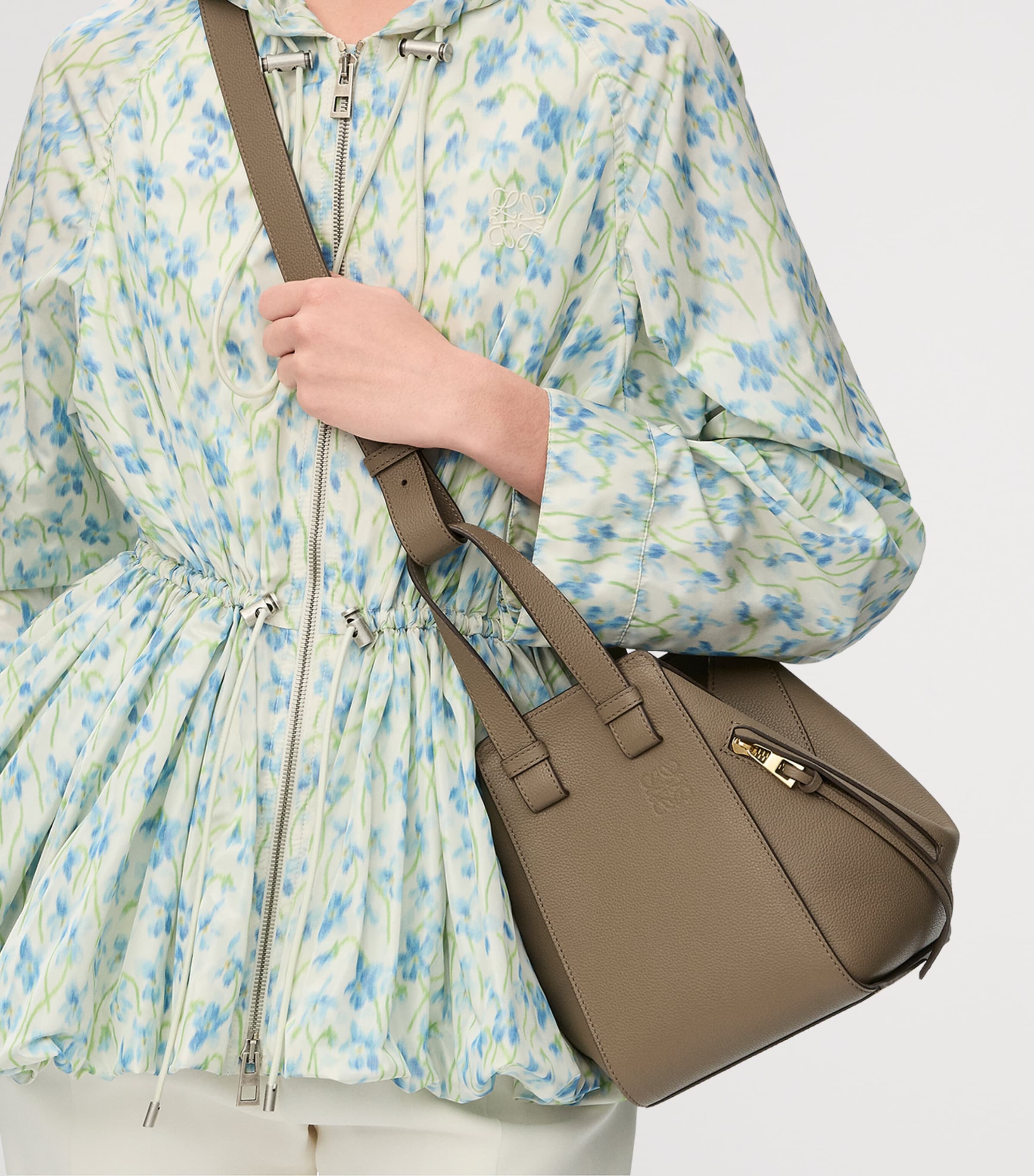 Leather Hammock Top-Handle Bag TAUPE Image 6