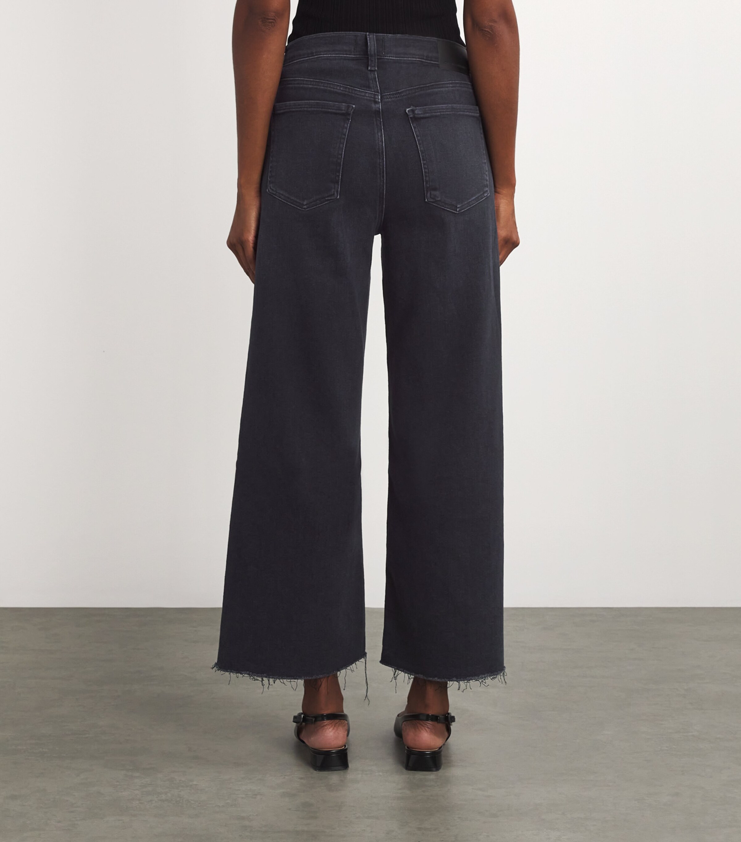 Cropped Lyra Wide-Leg Jeans MEDALLION (WASHED) Image 4