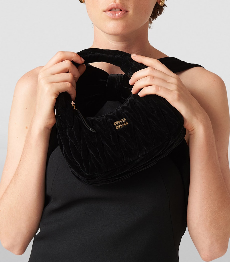 Small Velvet Wander Top-Handle Bag F0002 Image 3