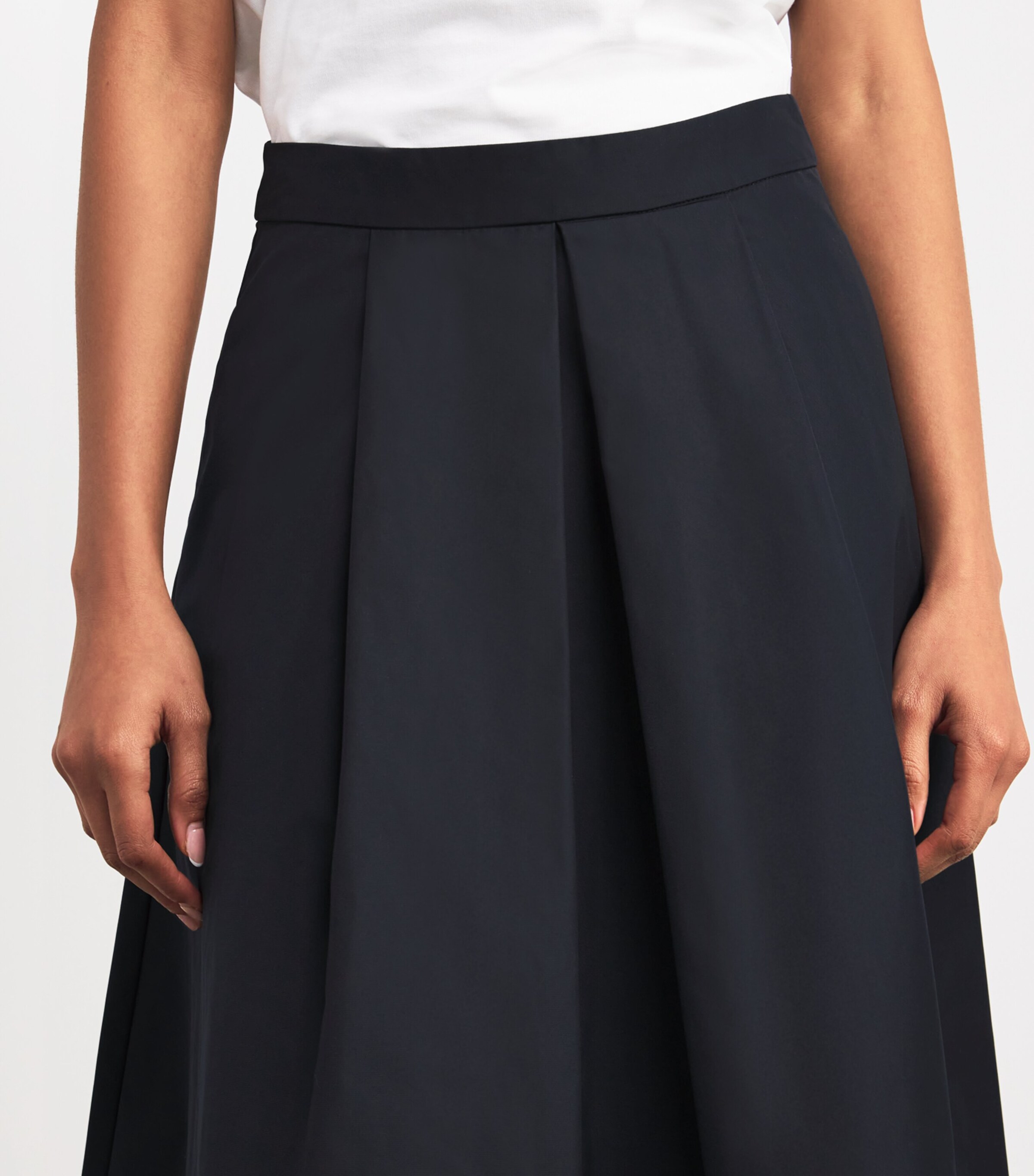 Corollo Midi Skirt NAVY Image 6