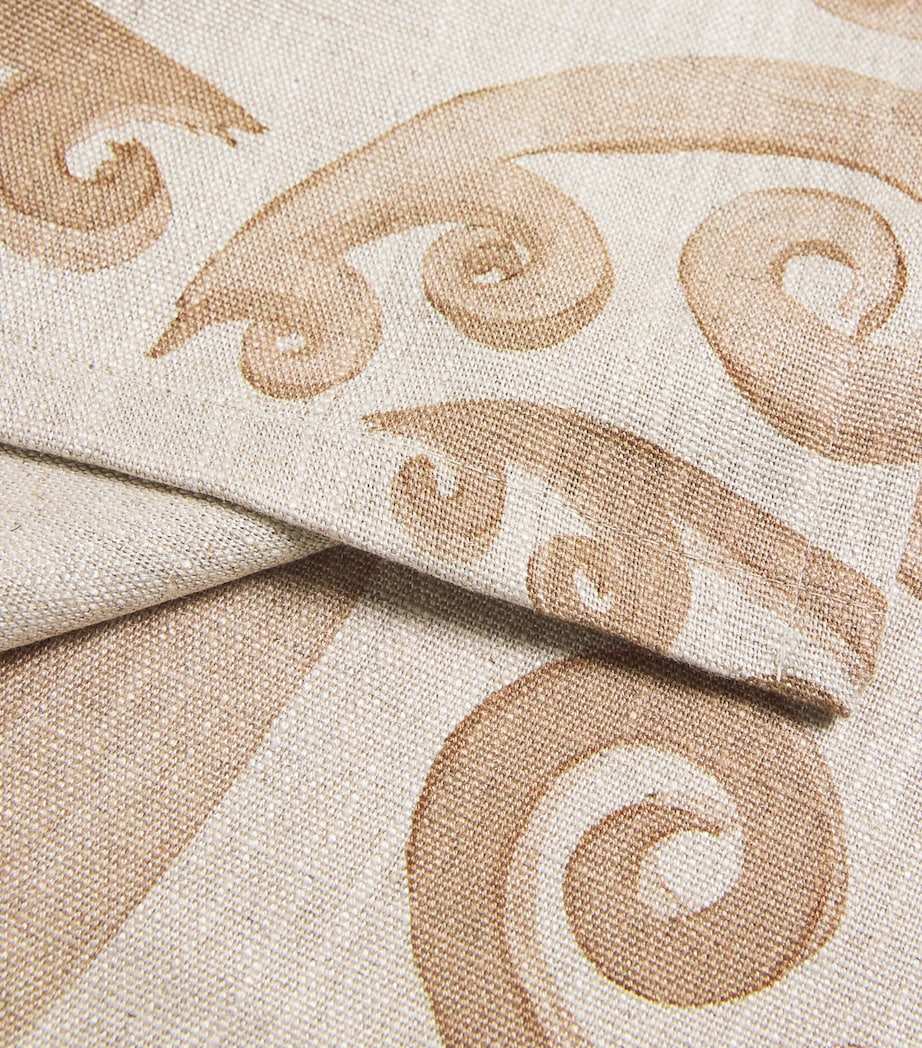 Set of 2 Athenee Peacock Napkins (50cm x 50cm) BEIGE Image 2