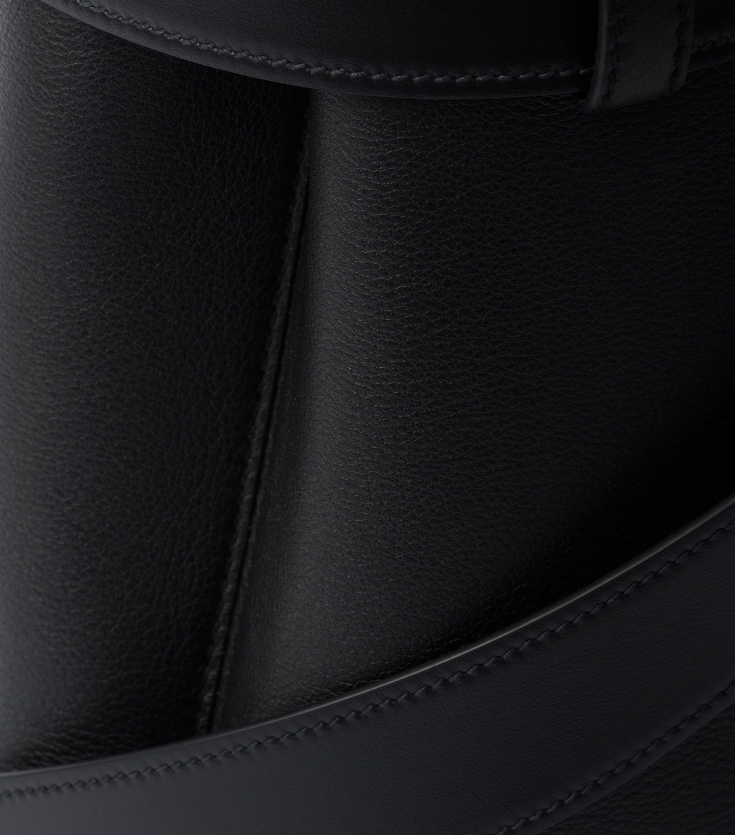 Medium Leather Buckle Tote Bag F0002 Image 3