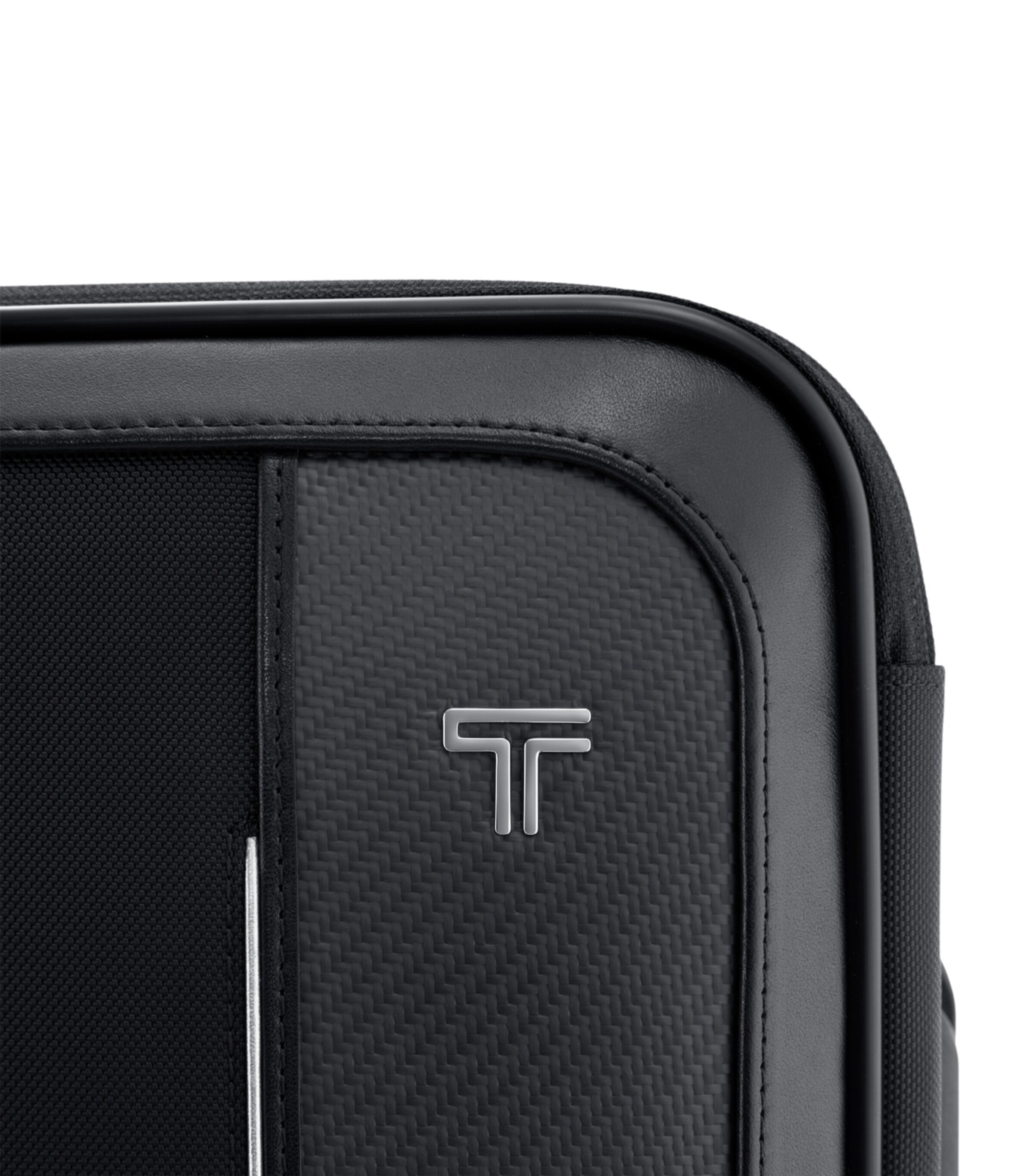 Tumi Medium Arrivé Check-In Suitcase (66cm) Black Image 11