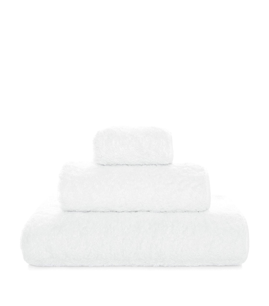 GRACCIOZA Egyptian Cotton Portobello Bath Towel (70cm x 140cm) White Image 1