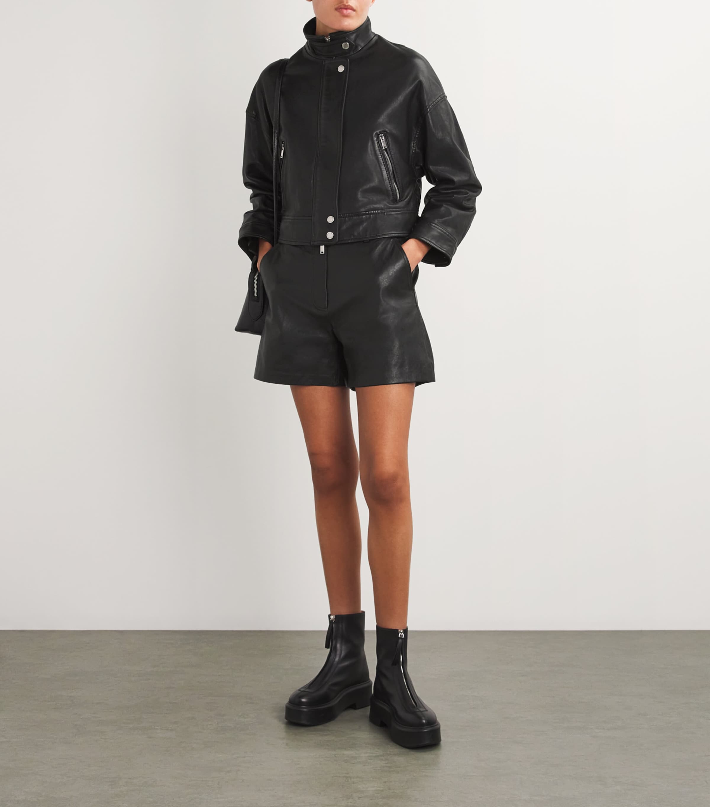 Weekend Max Mara Womens Leather Straight Shorts Black Image 2