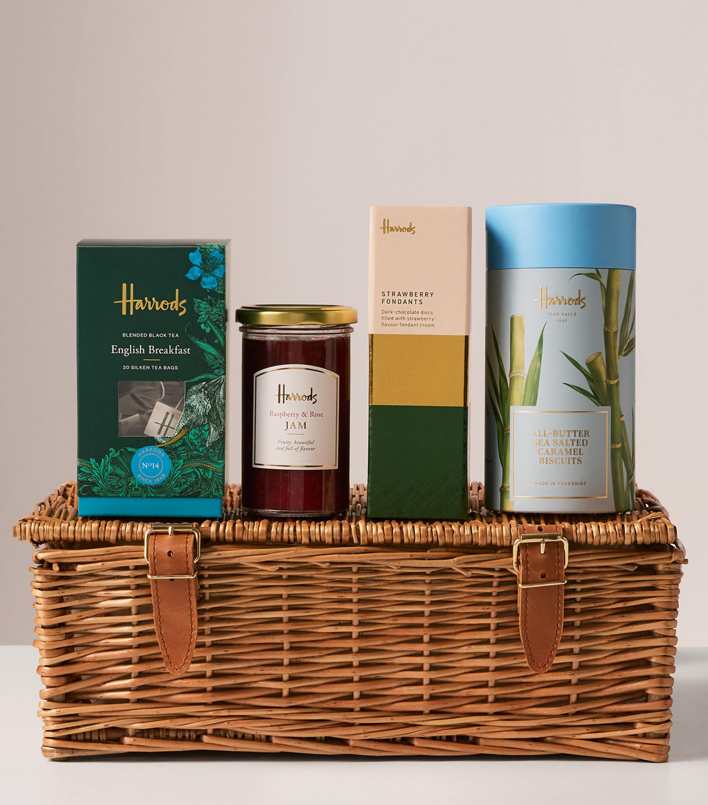 Harrods The Sweet Gestures Hamper | Harrods UK