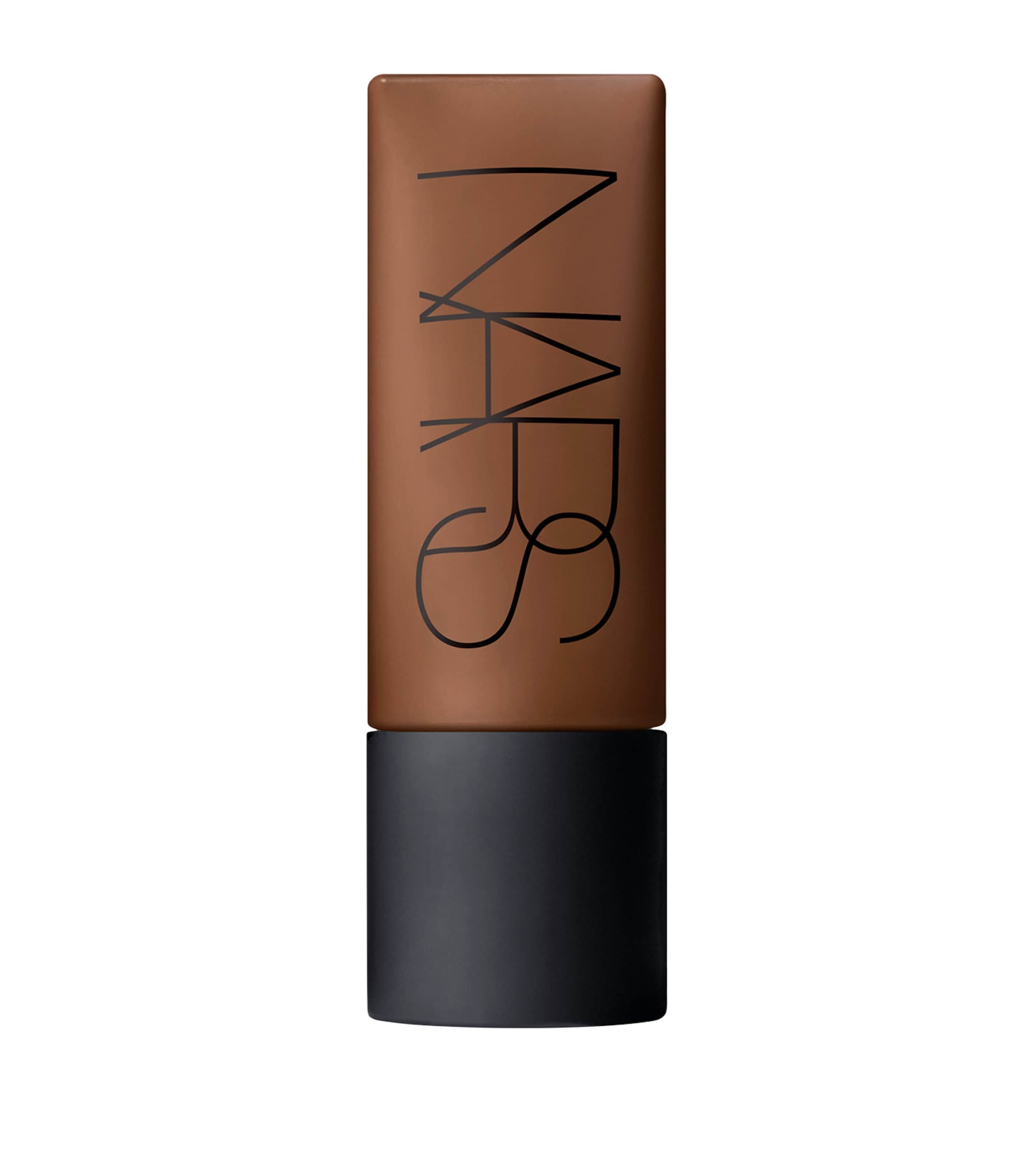 Shop Nars Soft Matte Complete Foundation In Iguacu