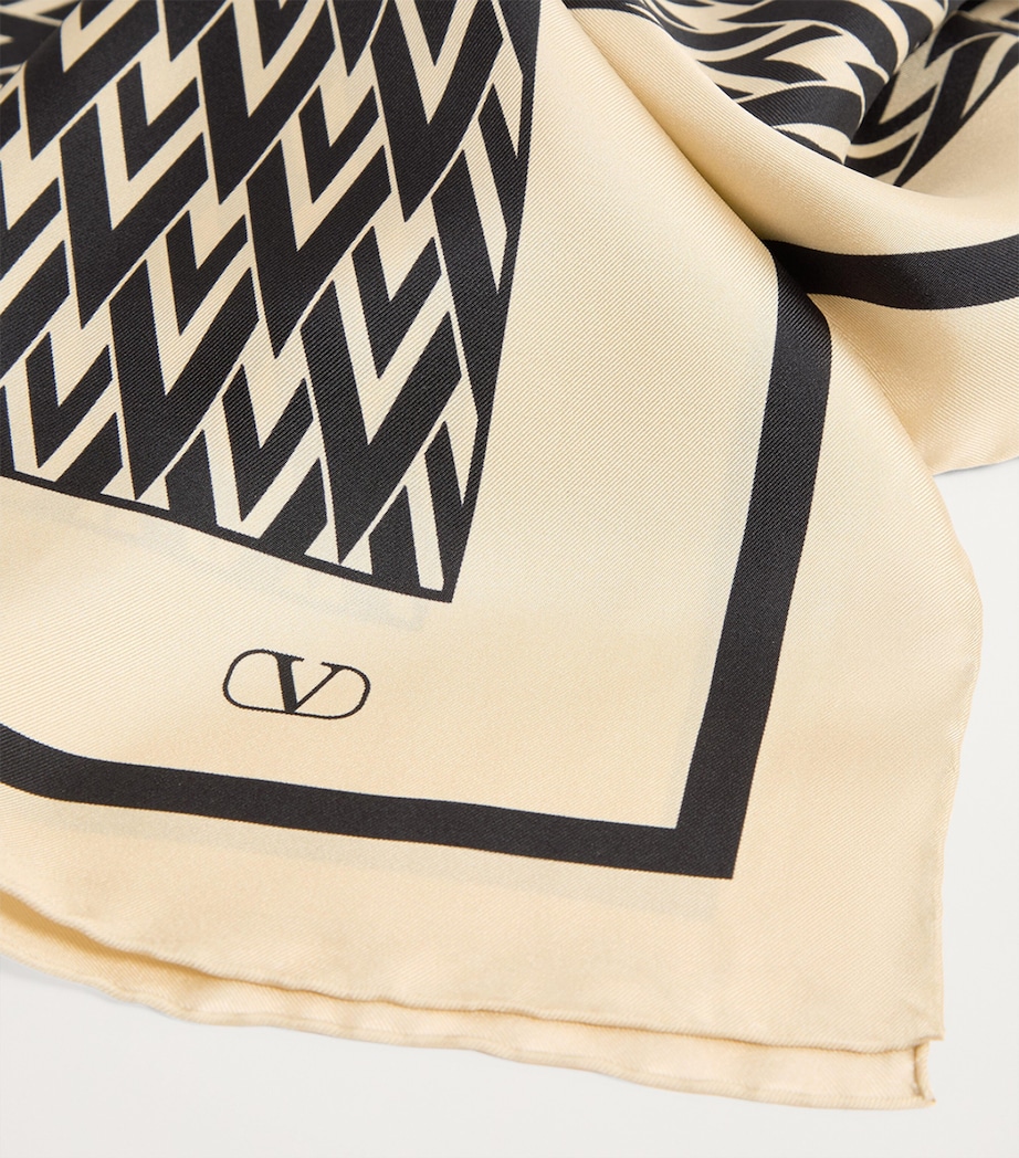 Silk Toute La V Monogram Scarf REX Image 3
