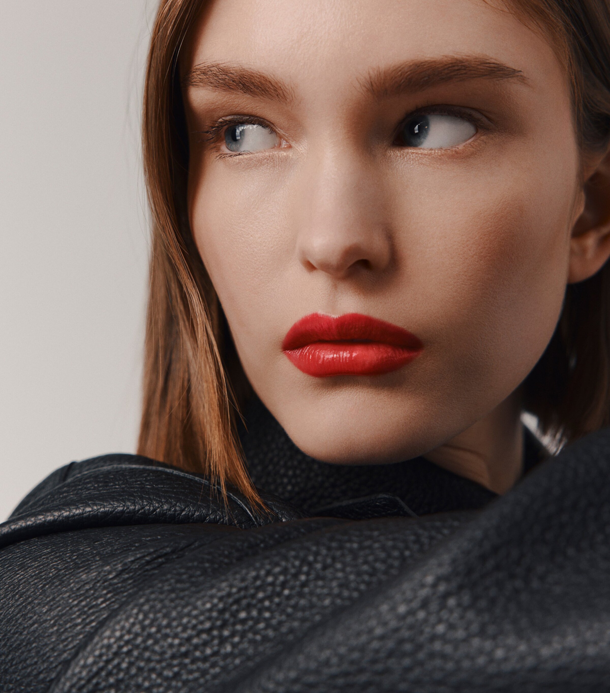 Silky Lipstick Shine - Rouge Casaque ROUGE CASAQUE Image 6