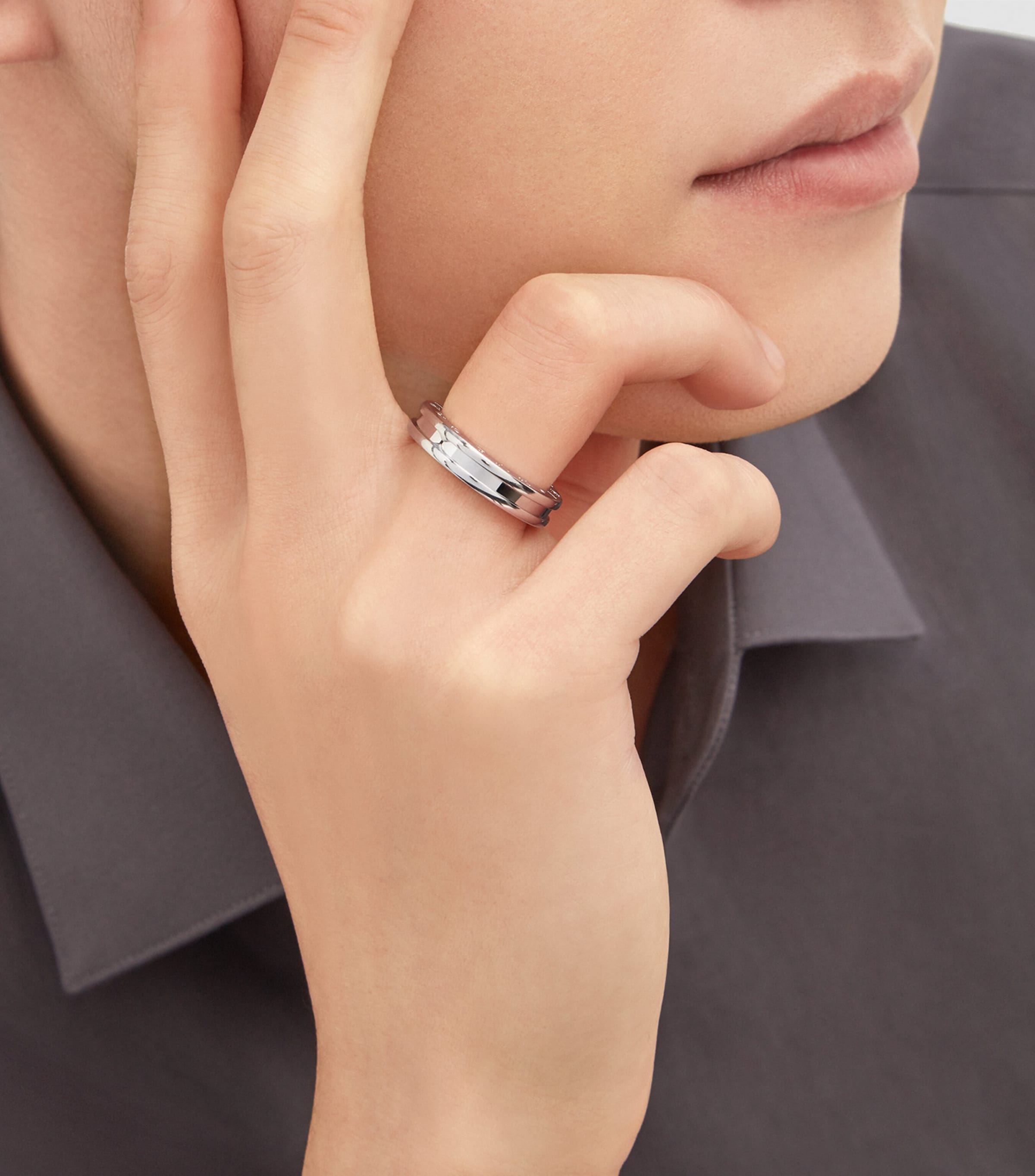 White Gold B.zero1 One-Band Ring WHITE GOLD Image 8