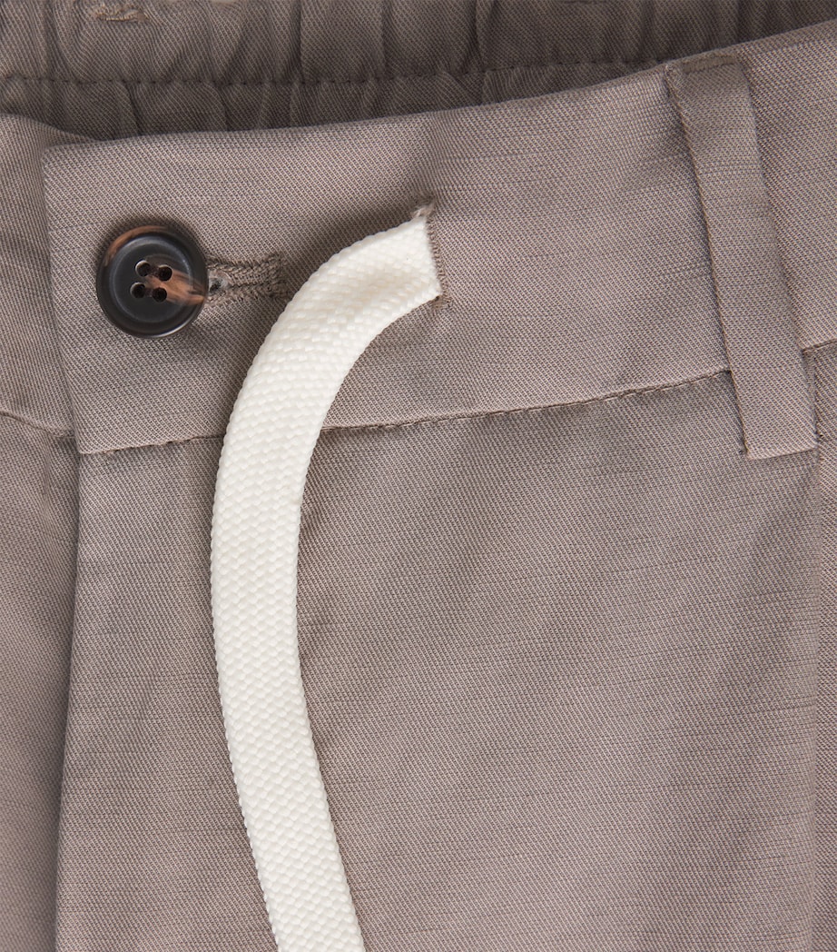 Eleventy Mens Drawstring Pleated Straight Trousers Cardamomo Chiaro Image 6