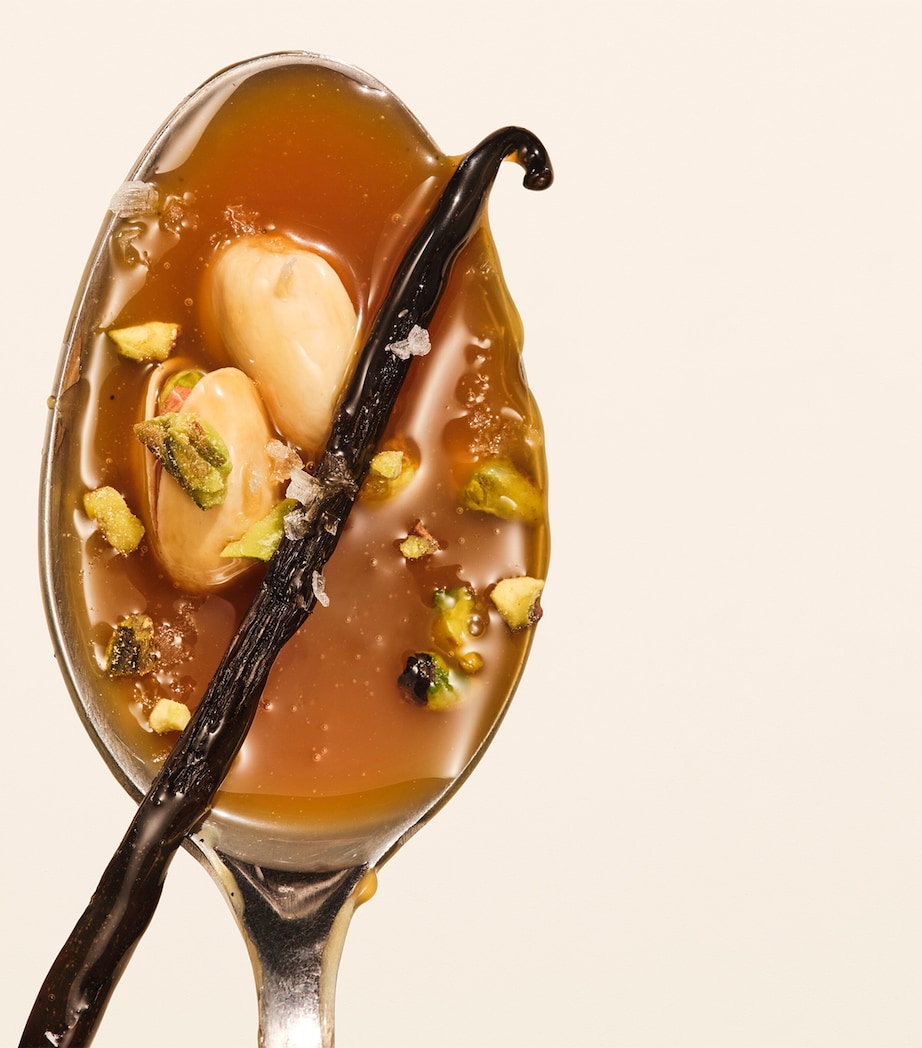 Glowmotions Carnaval Queen Glow Oil (75ml) NO COLOUR Image 8