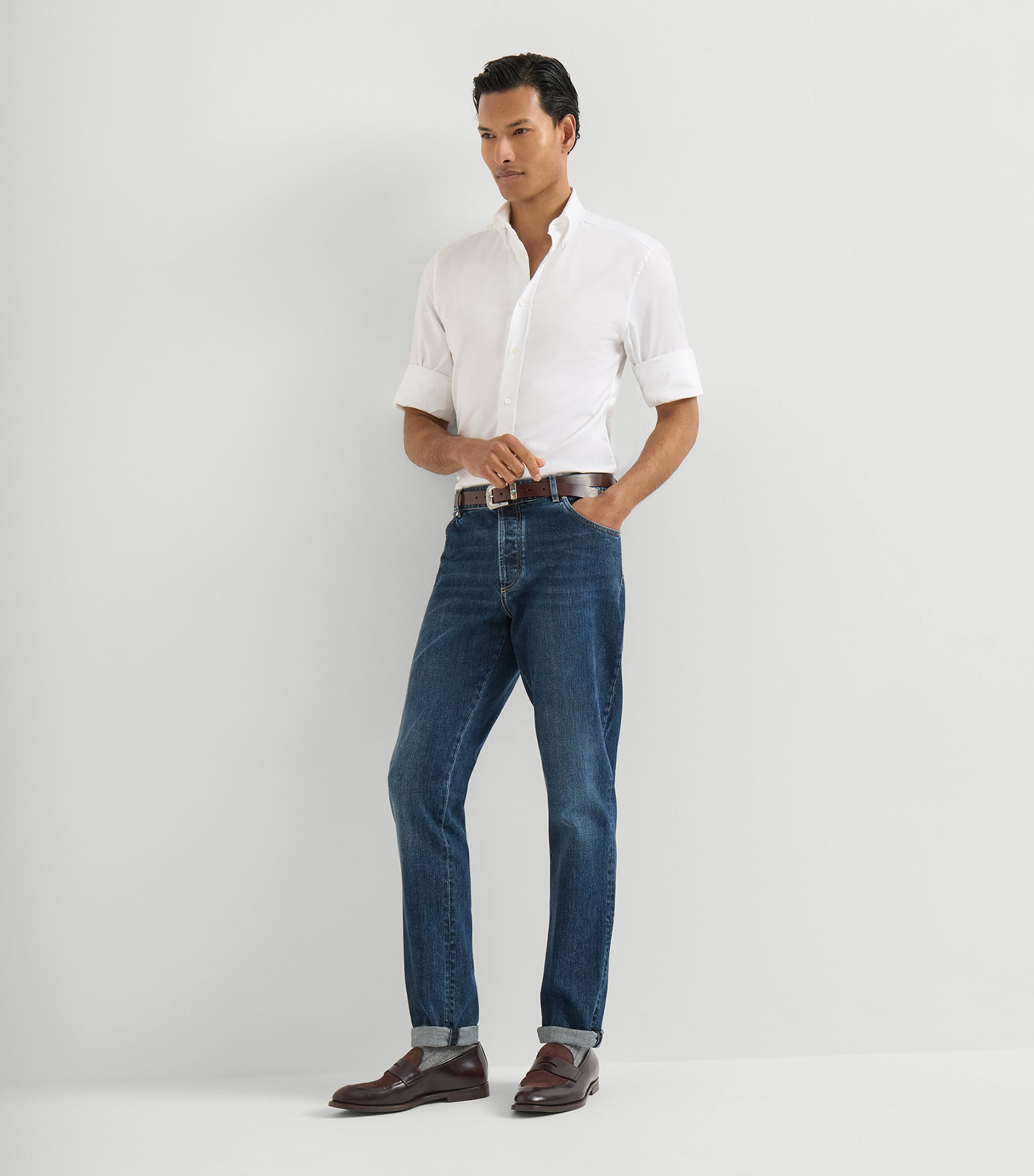 Brunello Cucinelli Mens Comfort Denim Straight Jeans Image 2