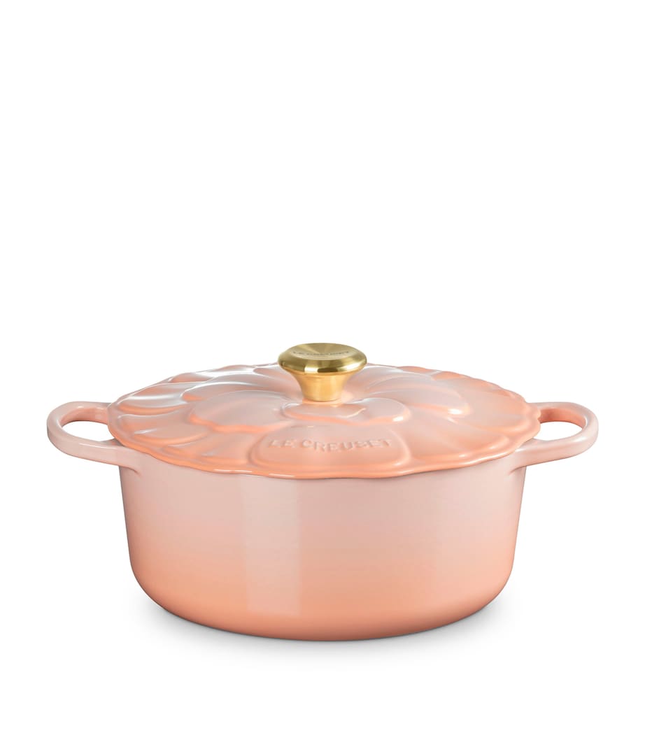 Le Creuset Cast Iron Petal Casserole Dish (26cm) Pêche Image 1