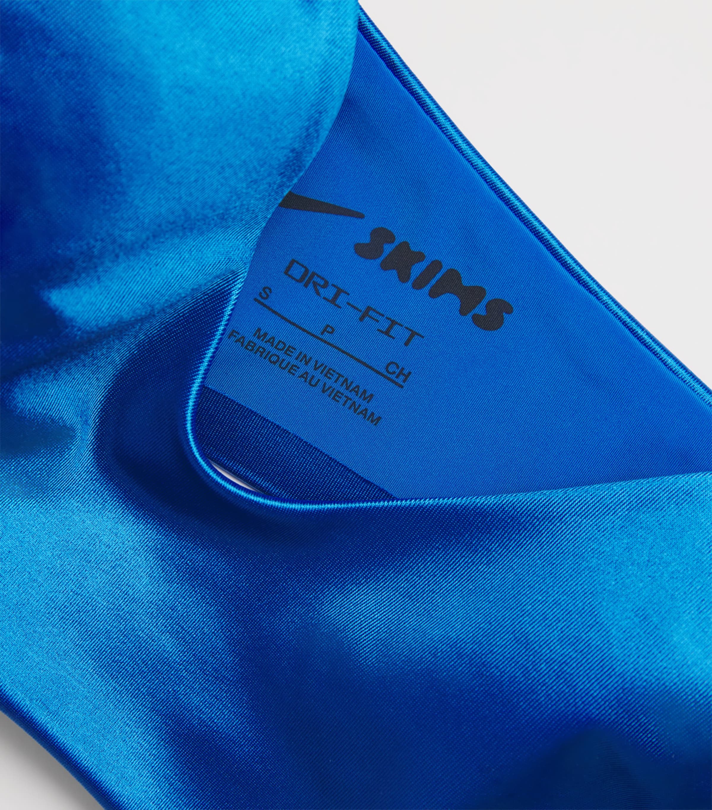 NikeSKIMS Womens Shine Plunge Sports Bra Cobalt Image 2