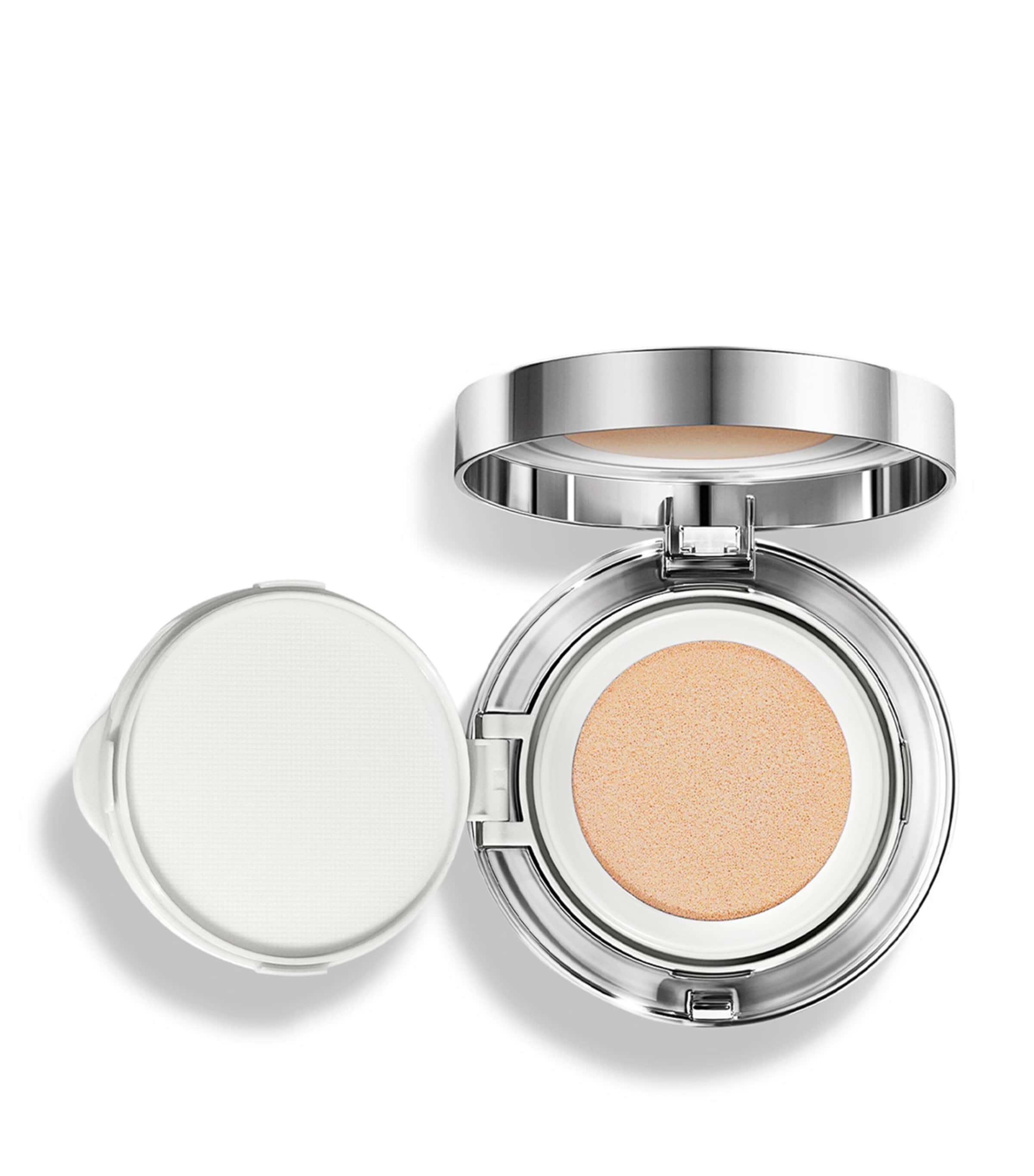 Chantecaille Future Skin Cushion Skincare Foundation In White