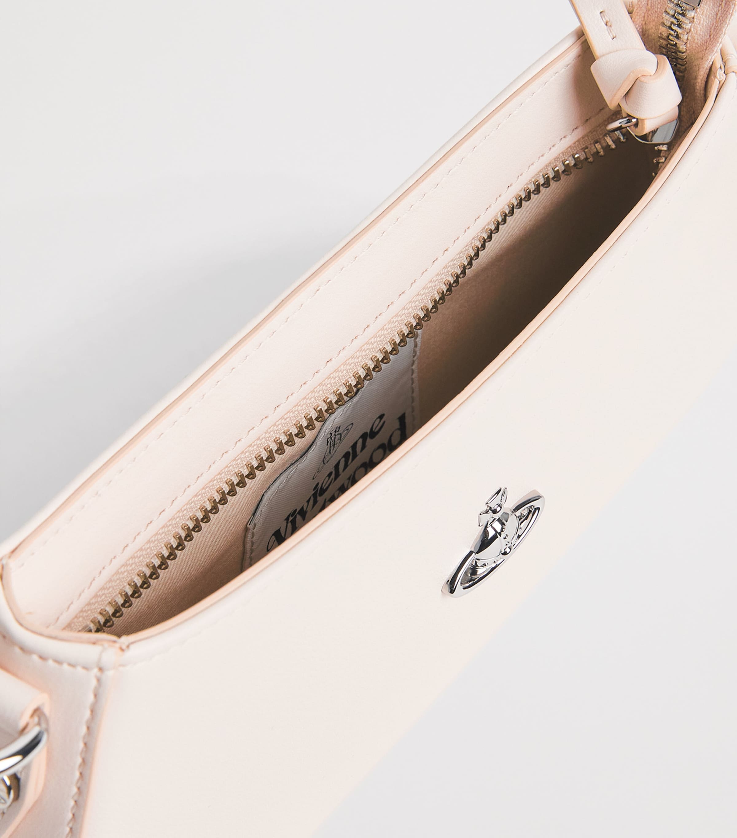 Vivienne Westwood Tasha Shoulder Bag White Image 5