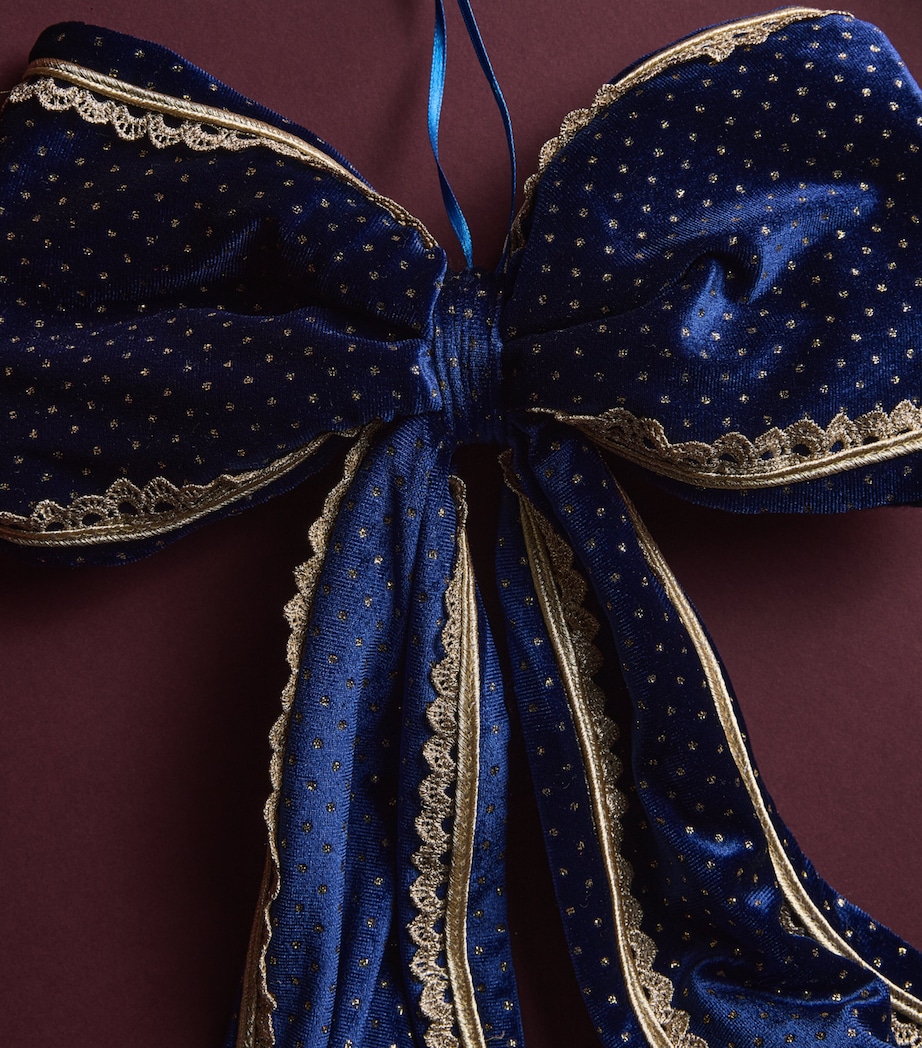 Luxury Garland Velvet and Lace Bow Tree Decoration Midnight Blue Image 2