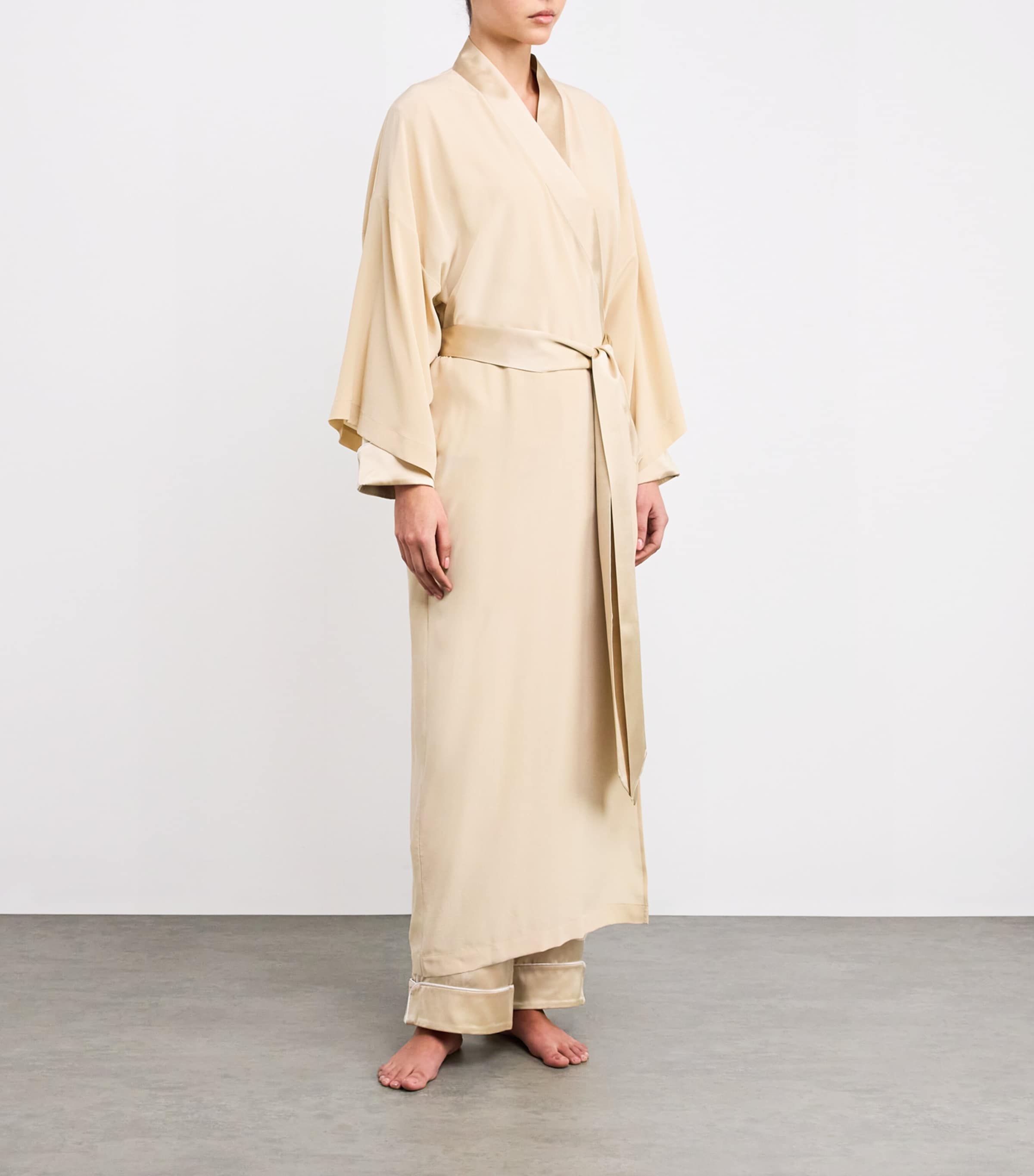 Silk Queenie Long Robe CARAMEL Image 3