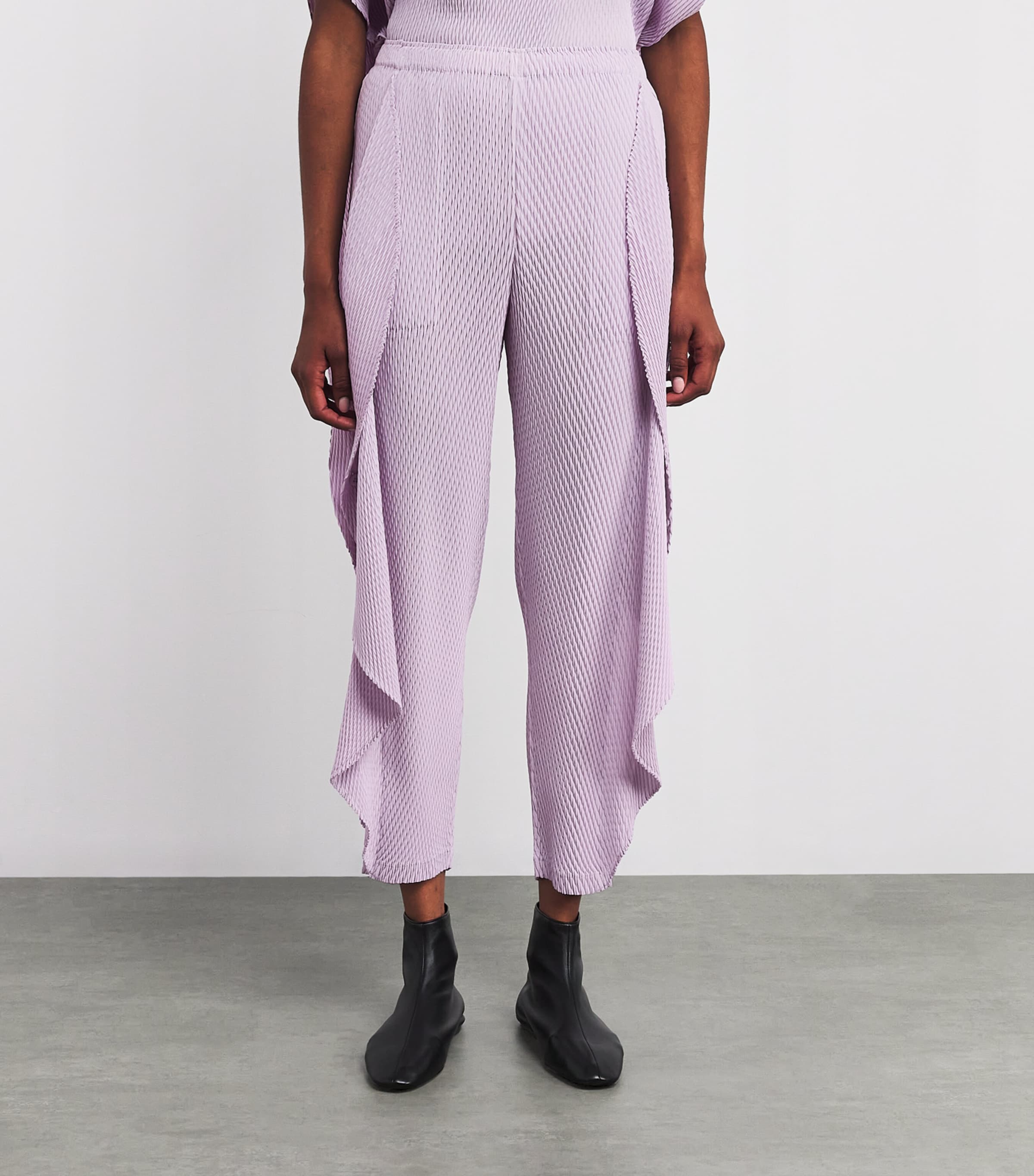 Orbicular Pleats Trousers LIGHT PURPLE Image 3