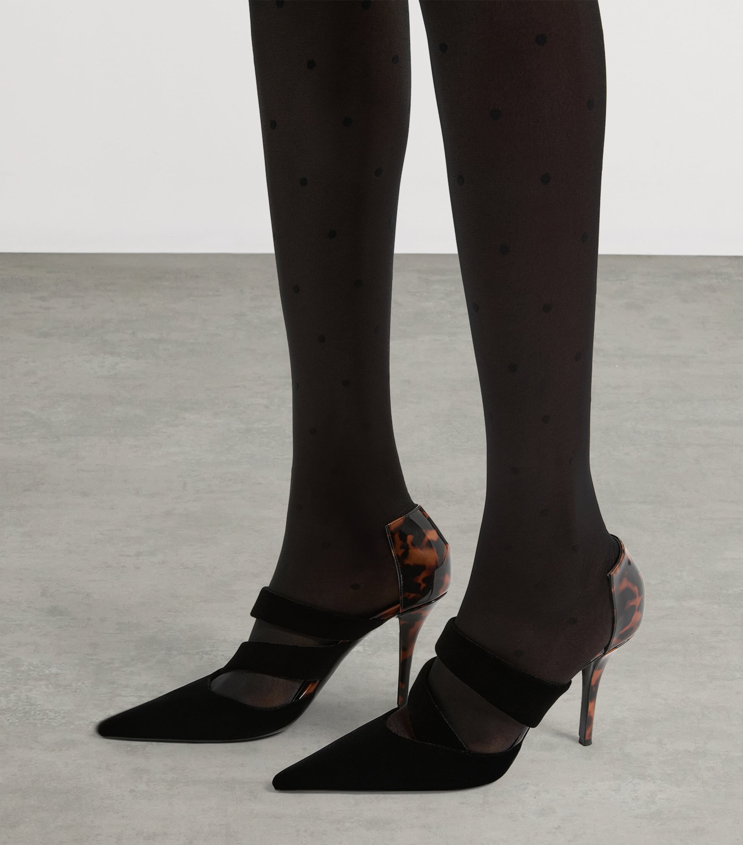 Balmain Leather and Velvet Pumps Eks Noir / Tartaruga Image 2