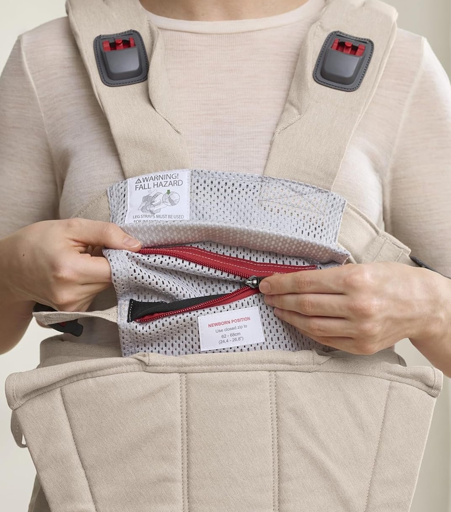 BabyBjörn Harmony Baby Carrier Light Beige Image 4