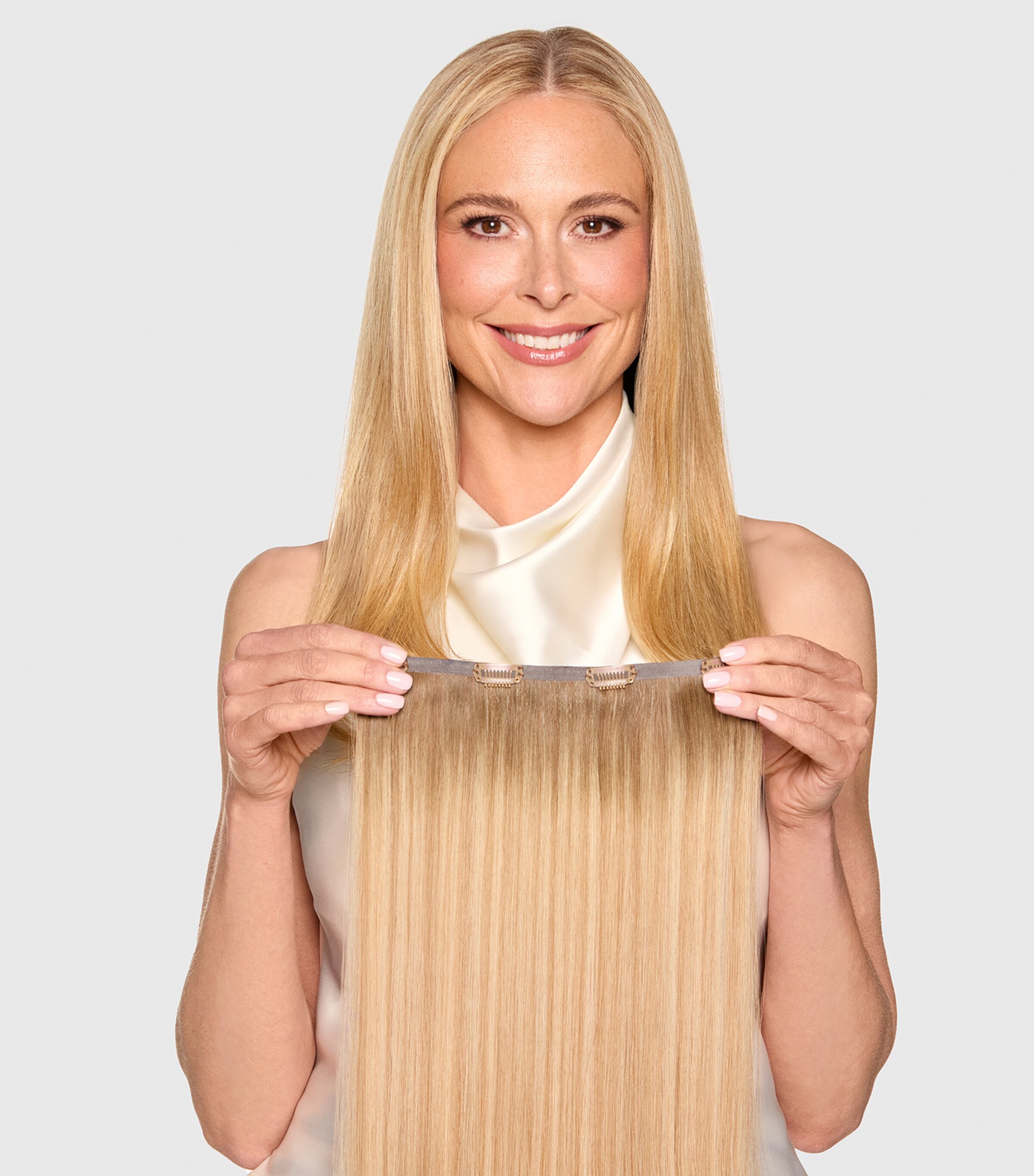 Beauty Works x Huda BARELY THERE Mix & Match Volumiser Clip-In Hair Extensions (20") ARABIA DOLL Image 5