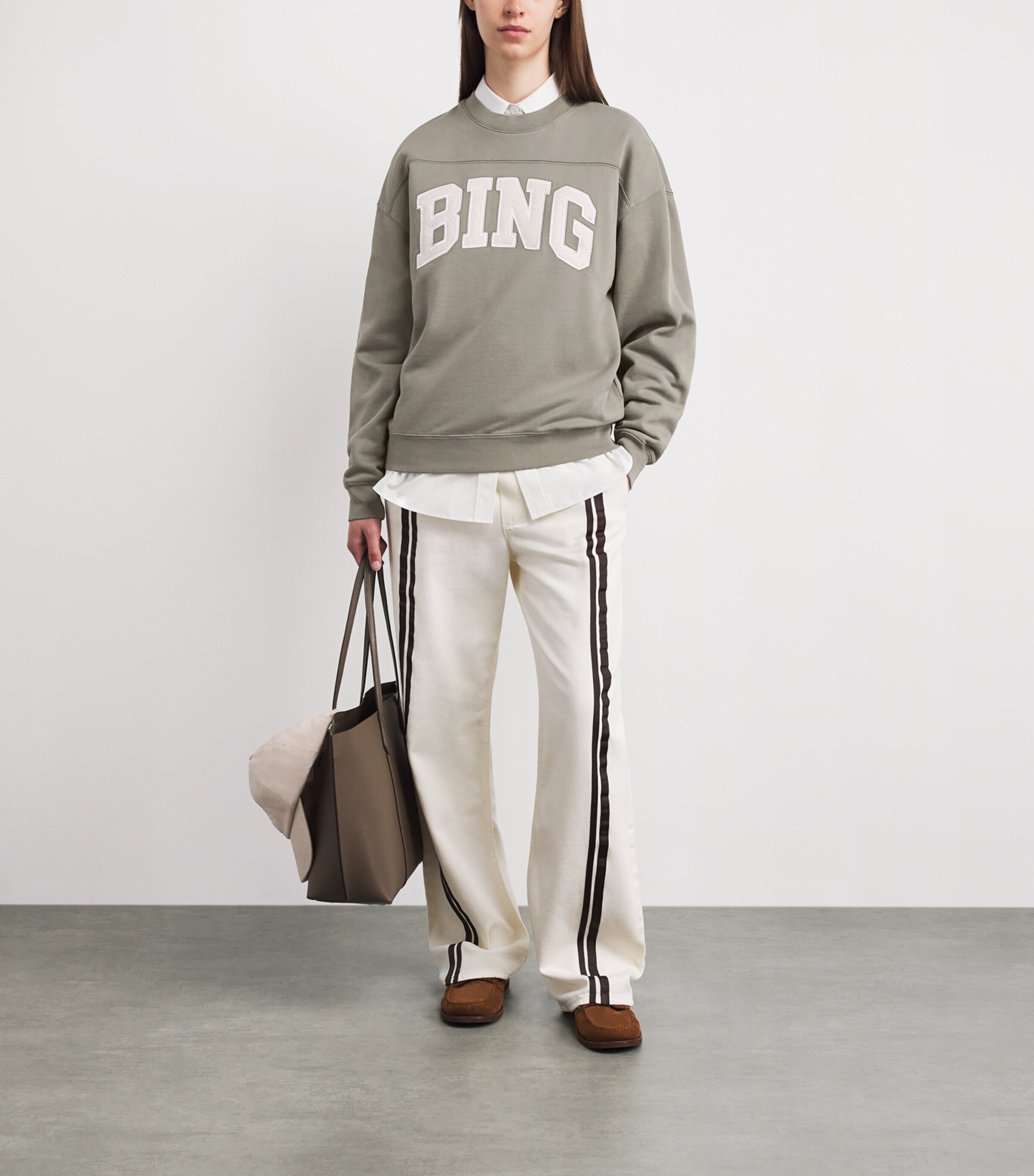 ANINE BING Womens Cotton Trenton Logo Sweatshirt Washed Olive Image 2