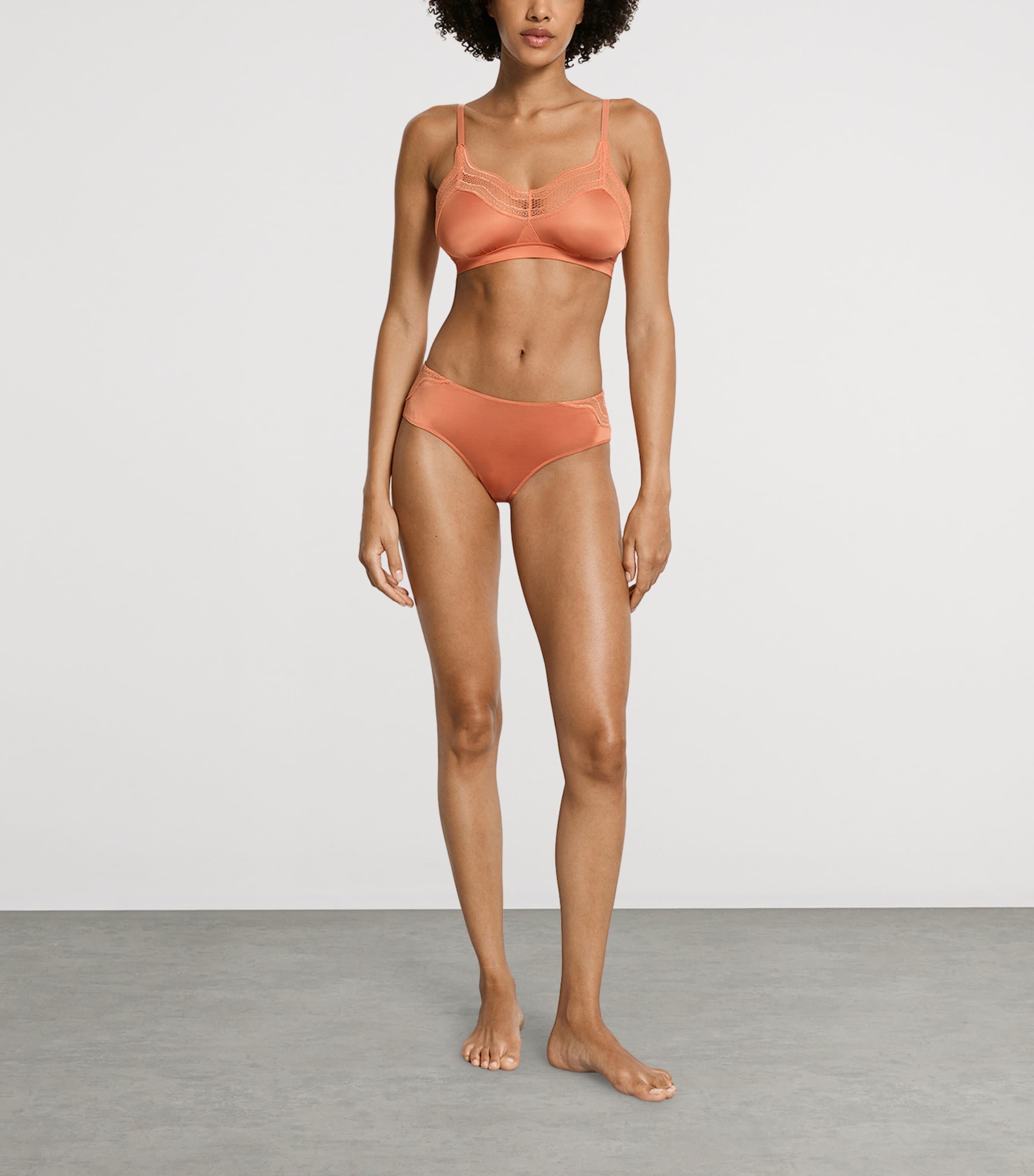 Hanro Womens Soft Cup Cira Bra Light Carnelian Image 4