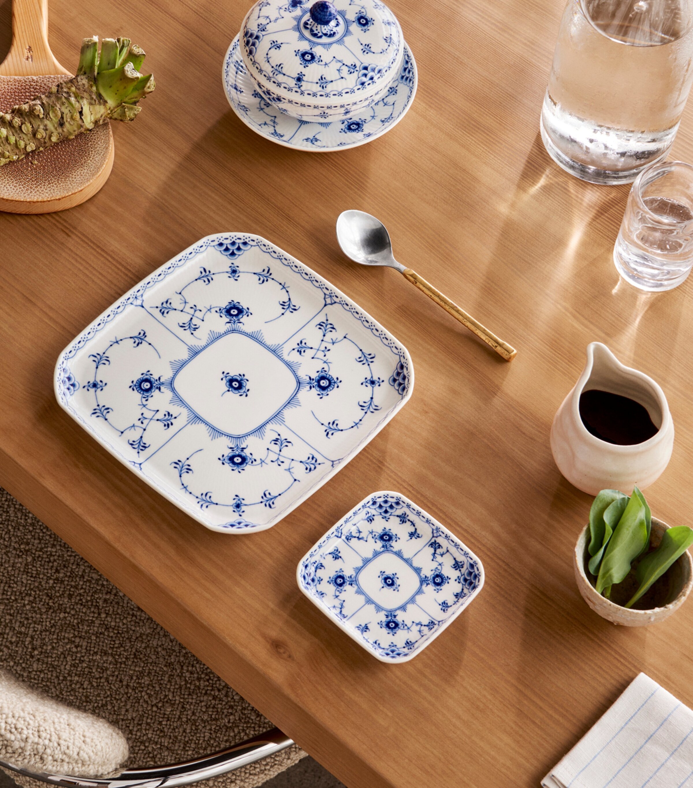 Porcelain Blue Fluted Half Lace Bowl, Lid And Saucer (300ml) BLUE Image 2