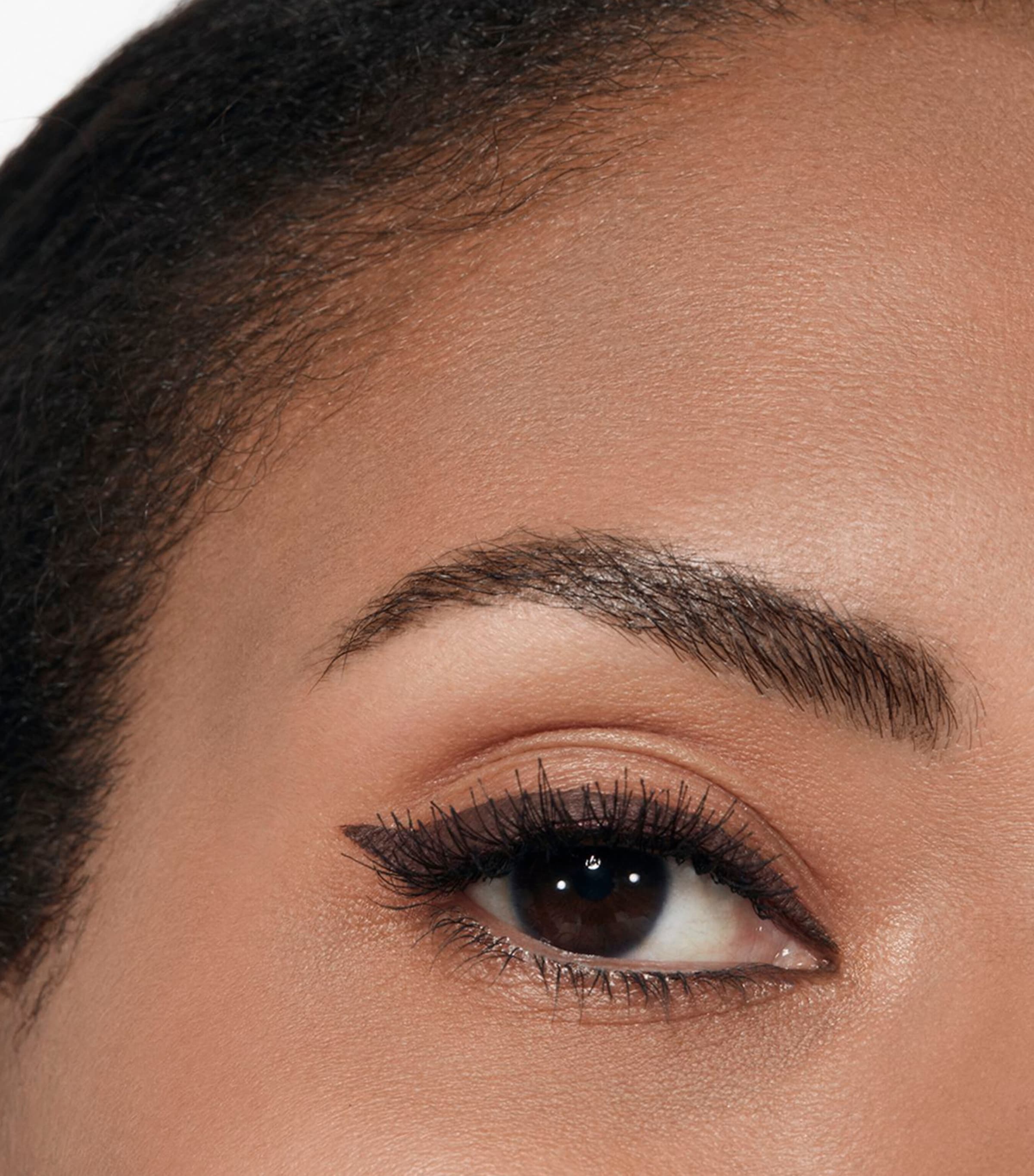 CHANEL LE LINER Liquid Eyeliner Ultra Brun Image 4