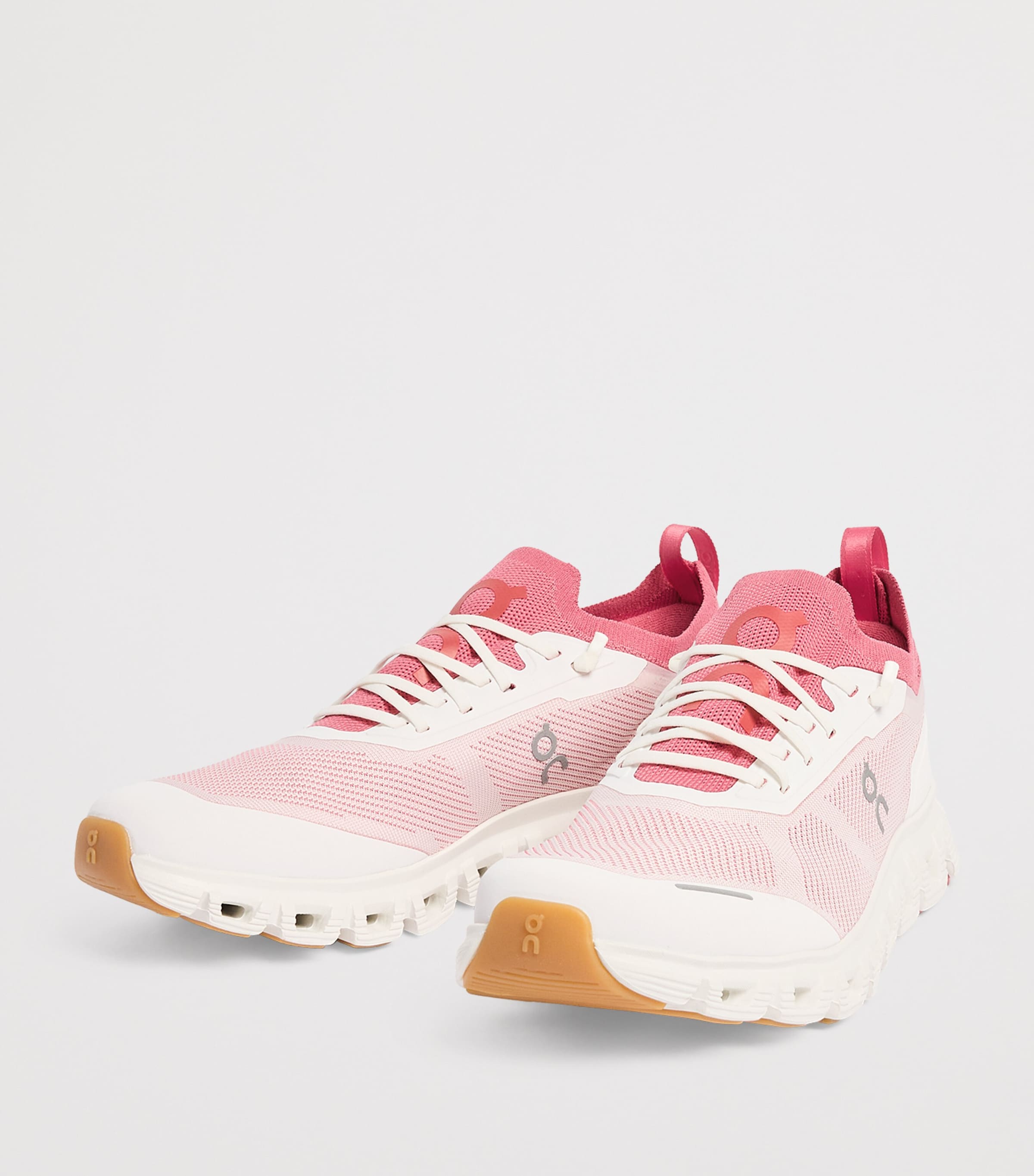 On Cloud 6 Versa Trainers Ivory | Camellia Image 3