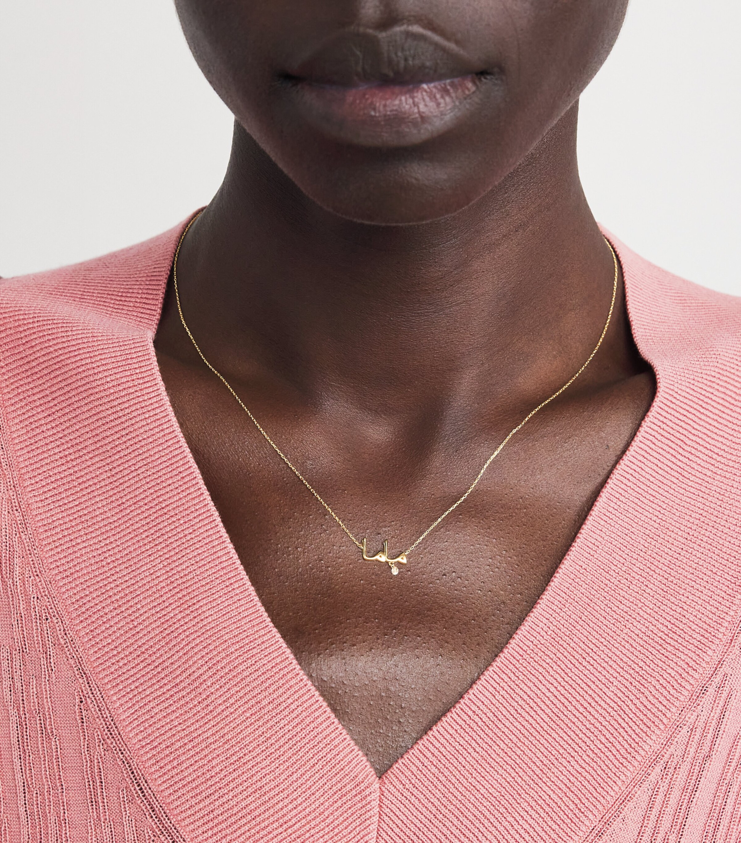 Persée Yellow Gold and Diamond Around the Words Mama Necklace Yellow Gold Image 2