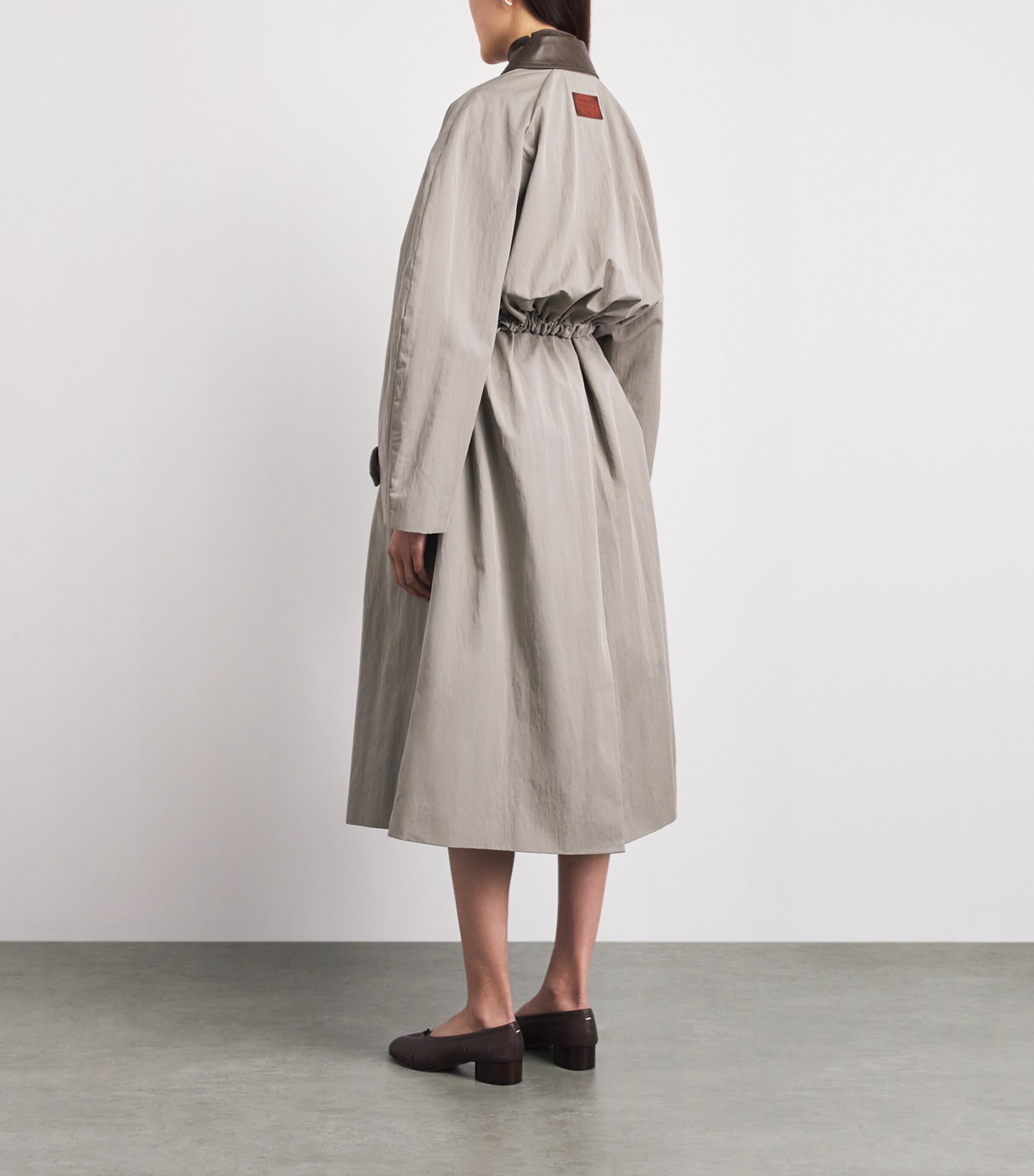 Acne Studios Womens Cotton-Blend Belted Trench Coat Dgr Khaki Grey Image 5