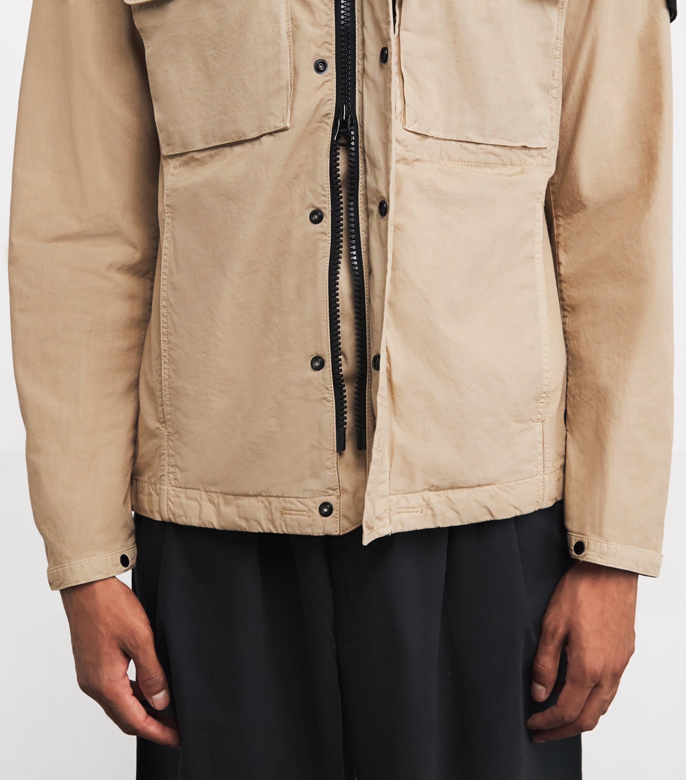 Stone  マウンテンパーカー　S ベージュ Stone Island Beige Organic Cotton Canvas Hooded Parka | Harrods US