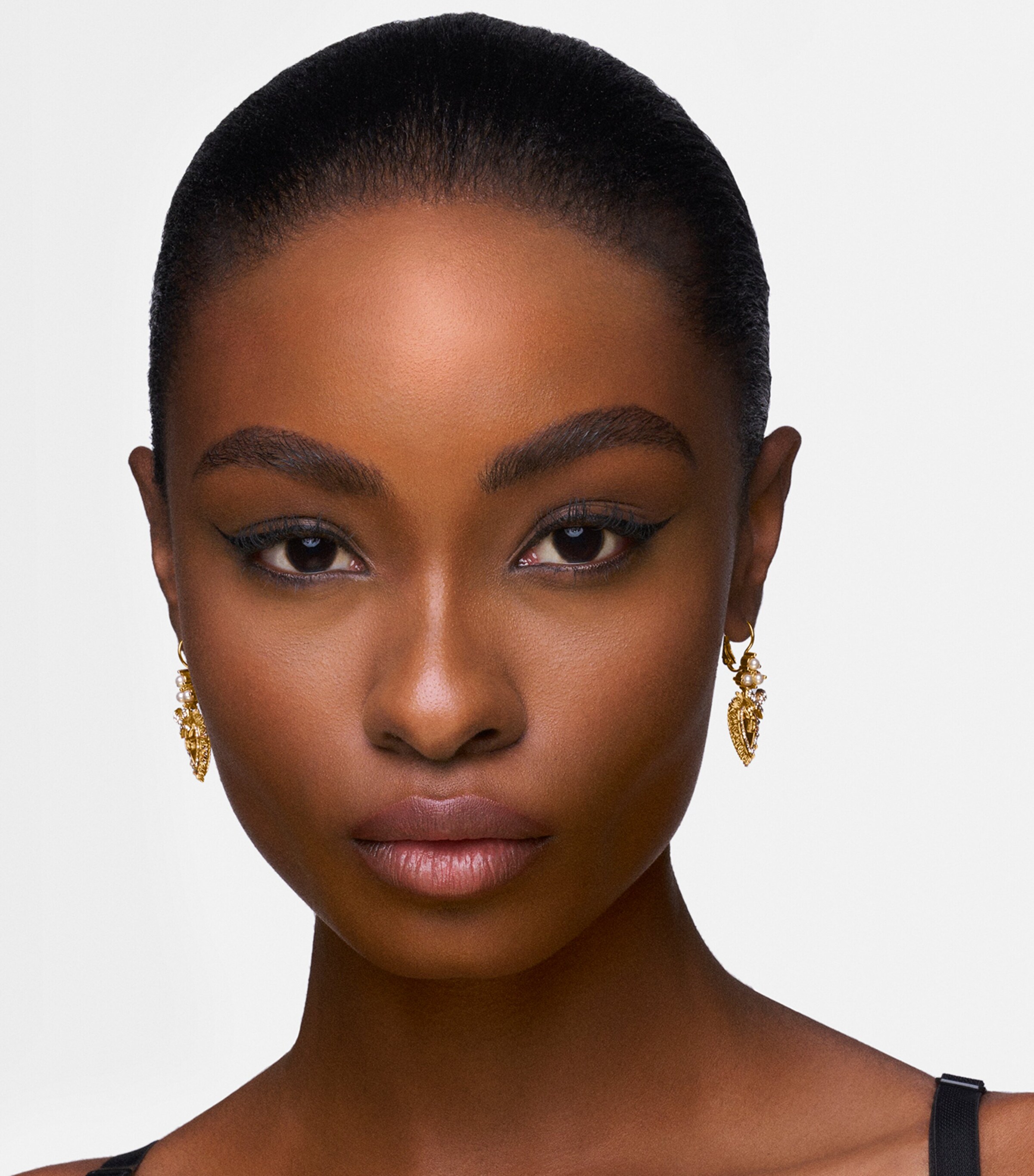 Dolce&Gabbana Everlast Foundation SPF 20 Deep Image 4