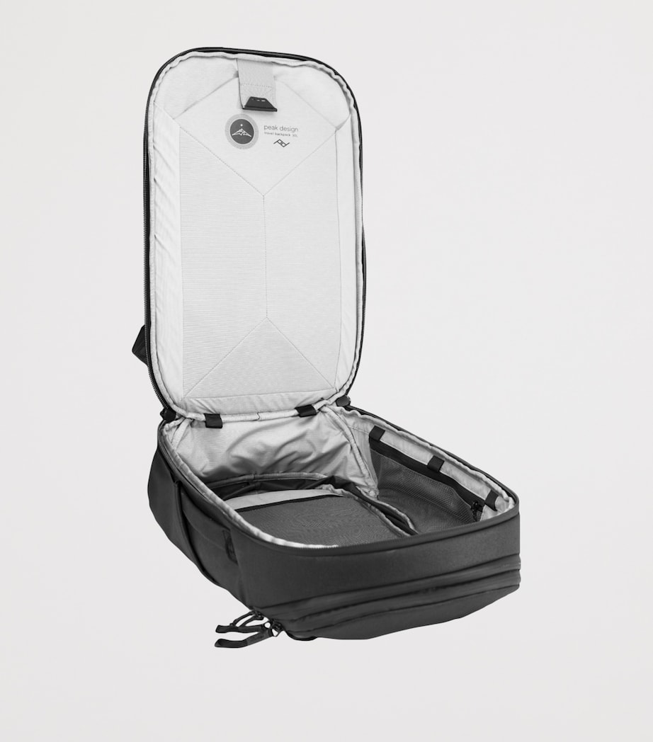 Canvas Expandable 30-Litre Travel Backpack BLACK Image 9