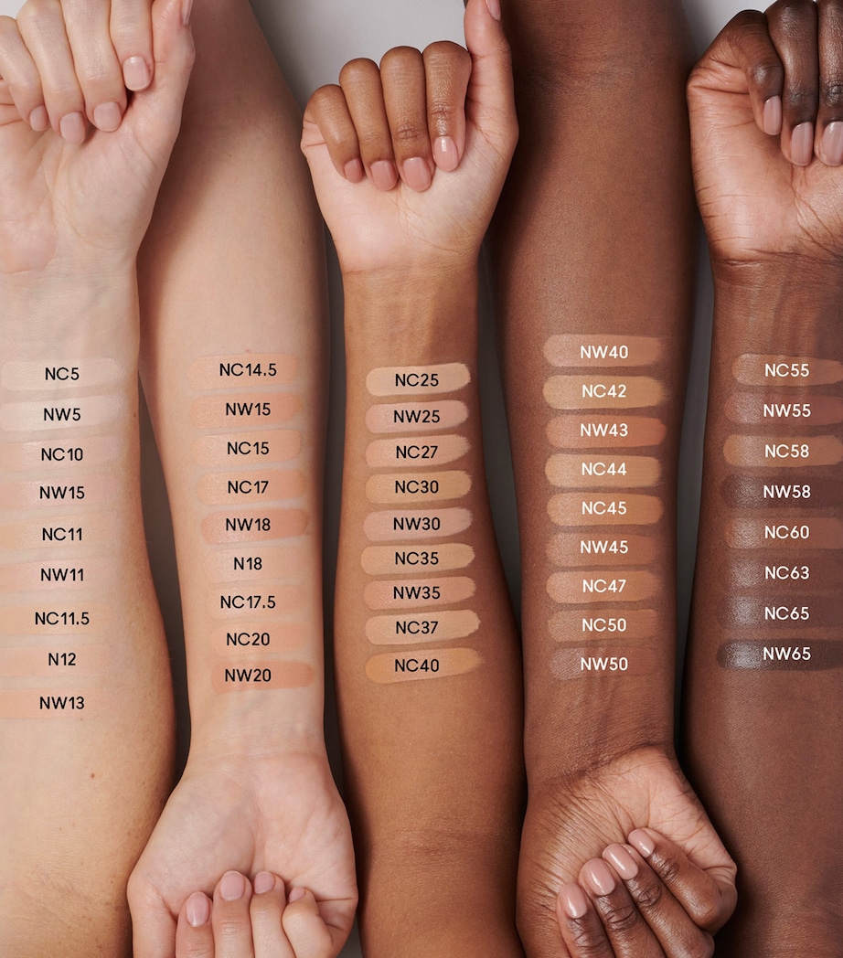 Studio Radiance 24HR Luminous Lift Concealer NW45 Image 3