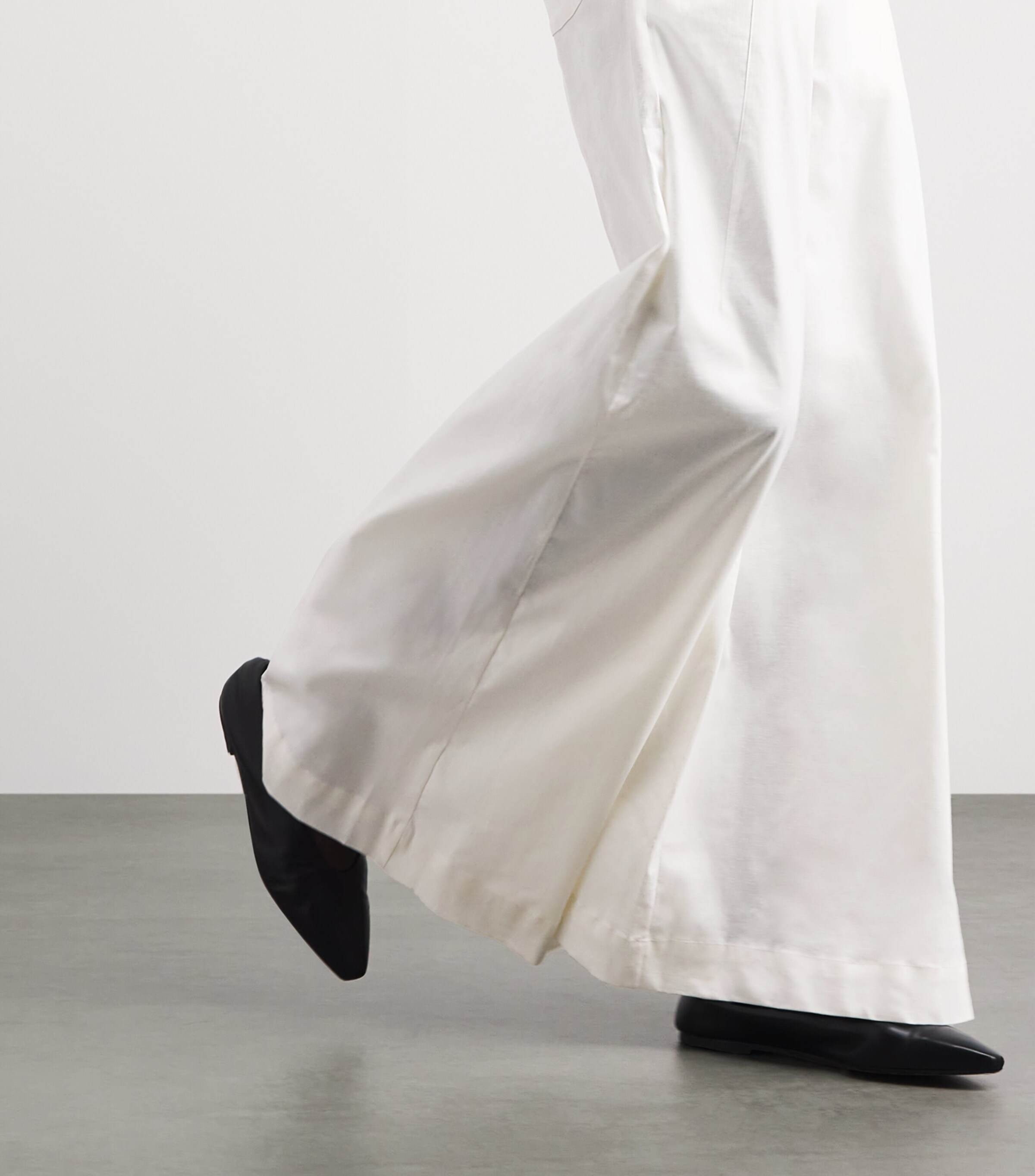 Palmer//Harding Womens Linen-Blend Elara Jeans White Linen Blend Image 3